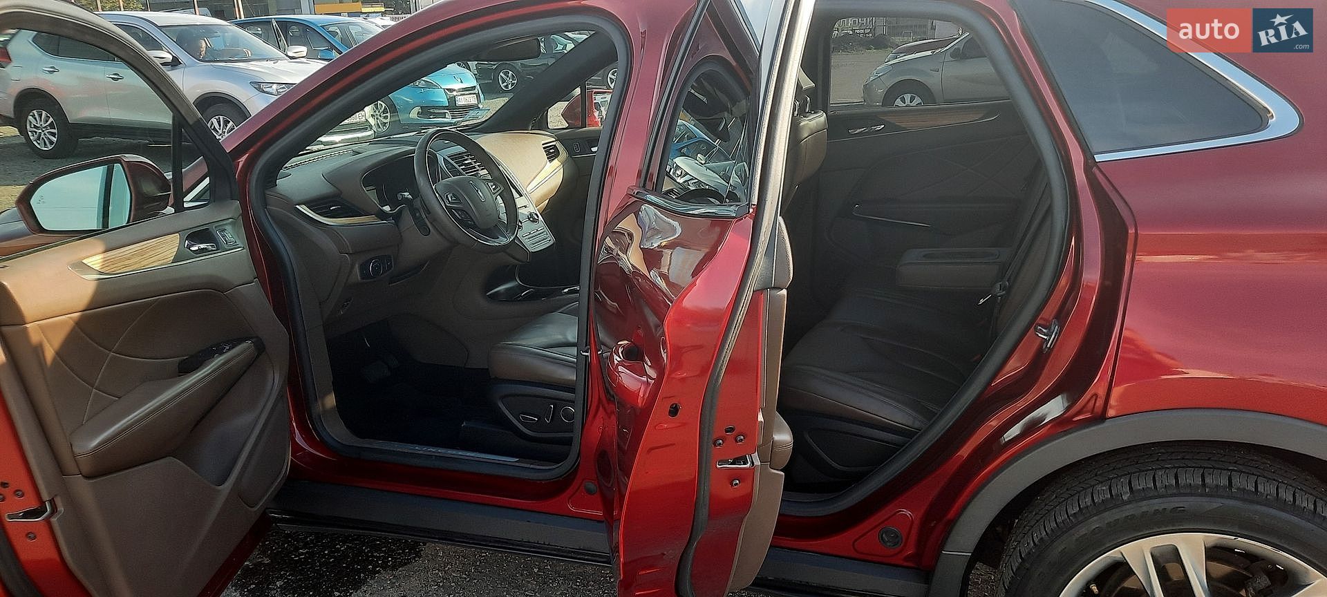 Lincoln MKC 2015 VIN 5LMTJ2AH5FUJ34720 фото оголошення 29 з 61