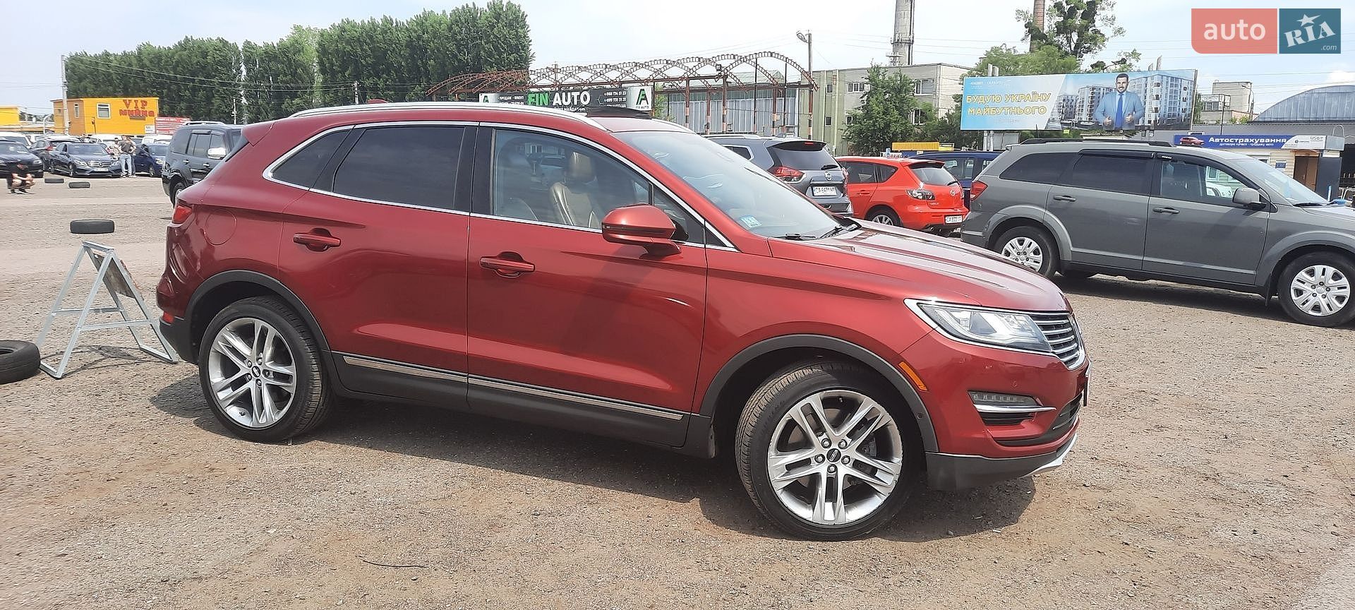 Lincoln MKC 2015 VIN 5LMTJ2AH5FUJ34720 фото оголошення 9 з 61