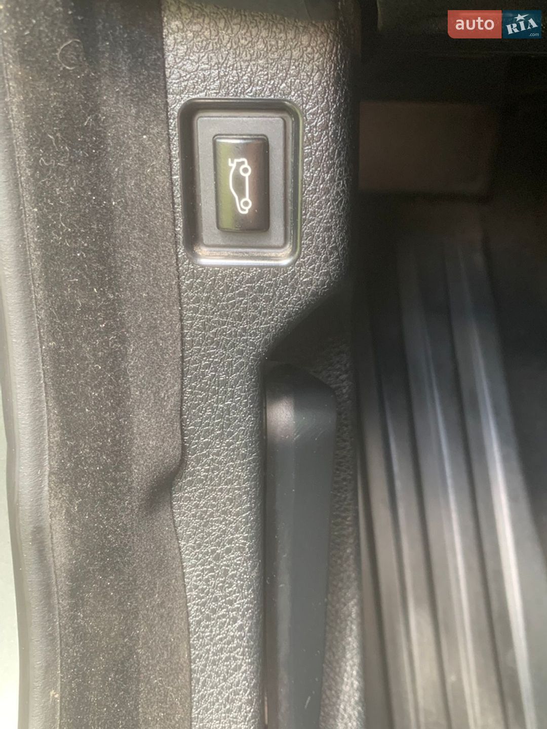 BMW 5 Series 2015 VIN WBA5L31090G119098 фото оголошення 16 з 24