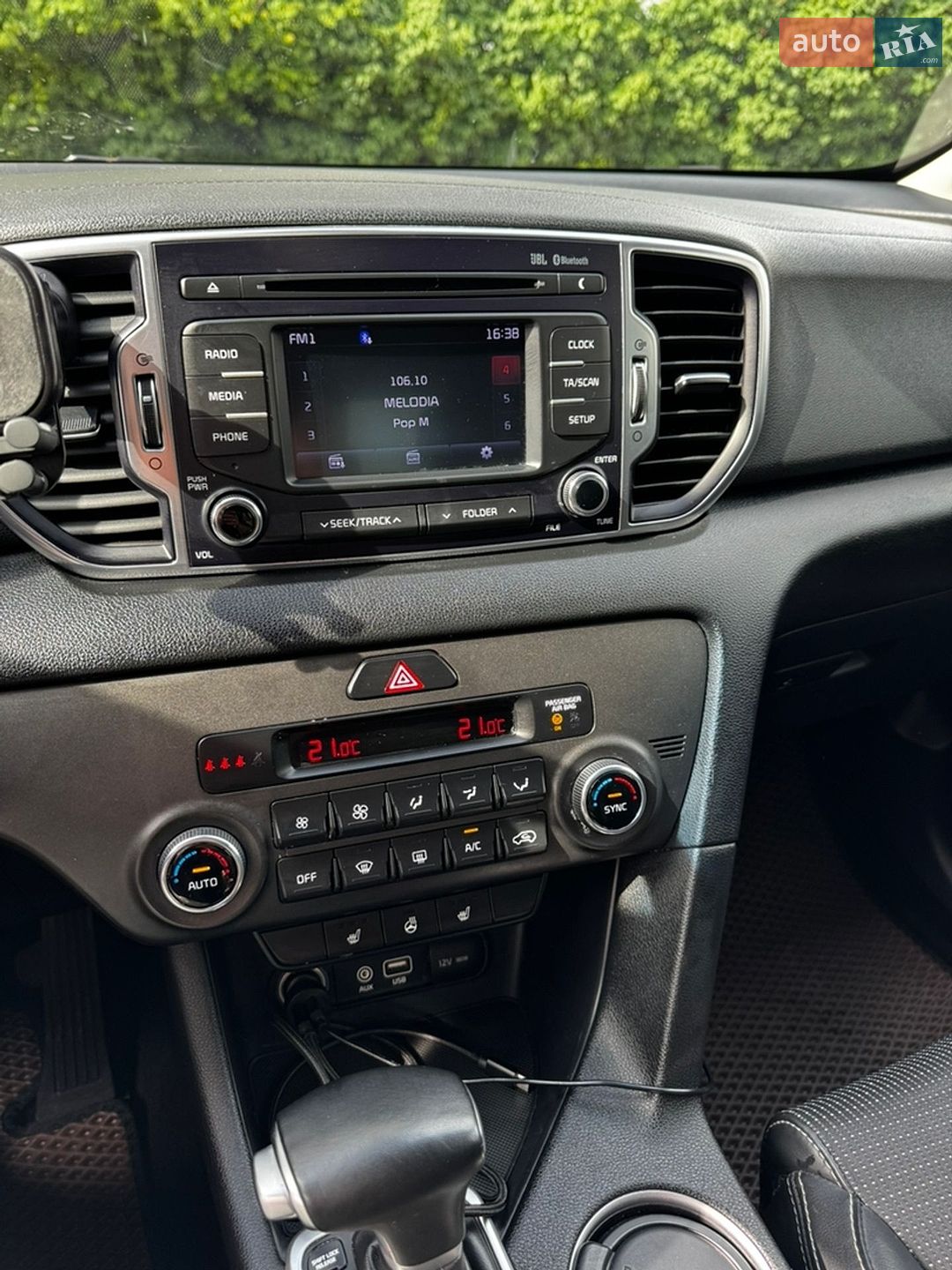 Kia Sportage 2017 VIN U5YPH813DHL374687 фото оголошення 10 з 11