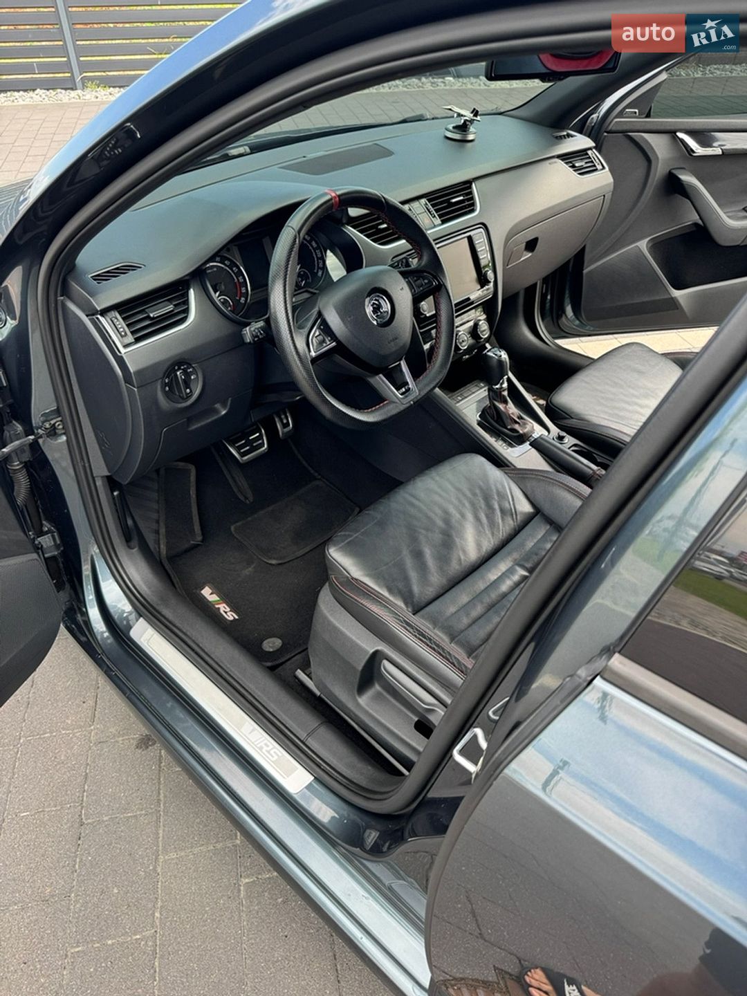 Skoda Octavia 2016 VIN TMBJK7NE5G0177438 фото оголошення 19 з 26