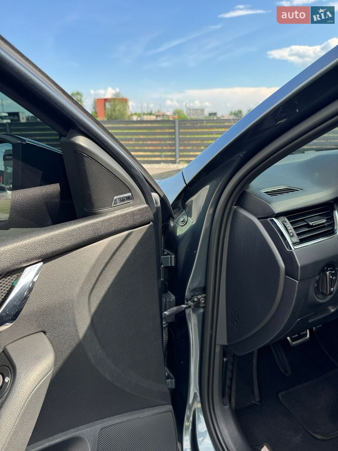 Skoda Octavia 2016 VIN TMBJK7NE5G0177438 фото оголошення 21 з 26