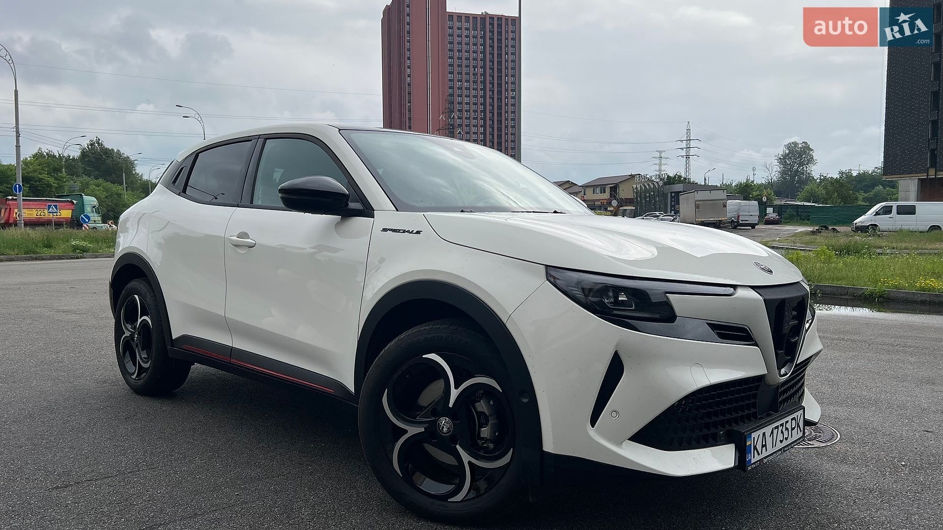 Alfa Romeo Junior 2025 VIN ZAA5AVATXRJA31915 фото оголошення 6 з 18