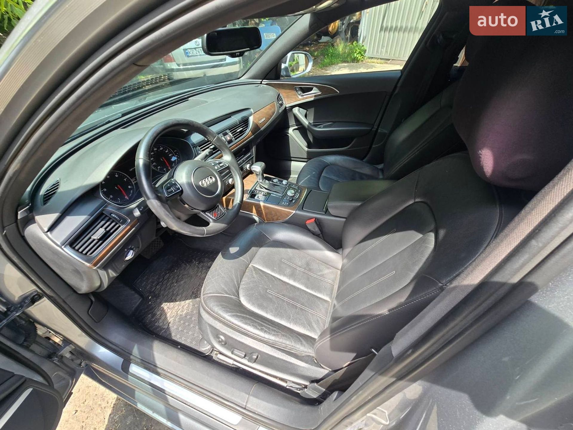Audi A6 2014 VIN WAUGFAFC6FN002543 фото оголошення 13 з 23