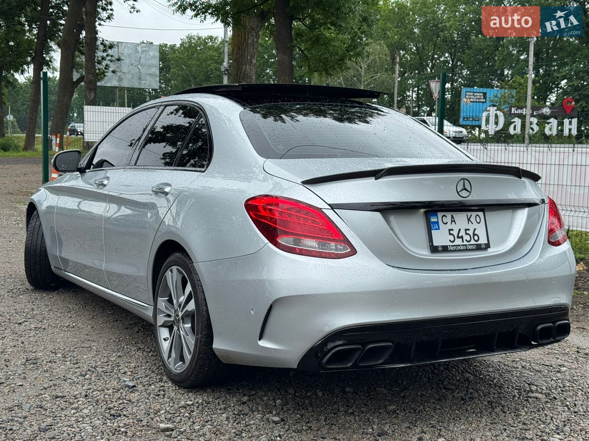 Mercedes-Benz C-Class 2017 VIN WDDWF4JB2JR349034 фото оголошення 4 з 51