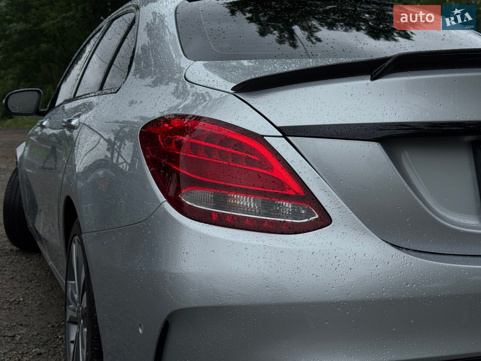 Mercedes-Benz C-Class 2017 VIN WDDWF4JB2JR349034 фото оголошення 5 з 51