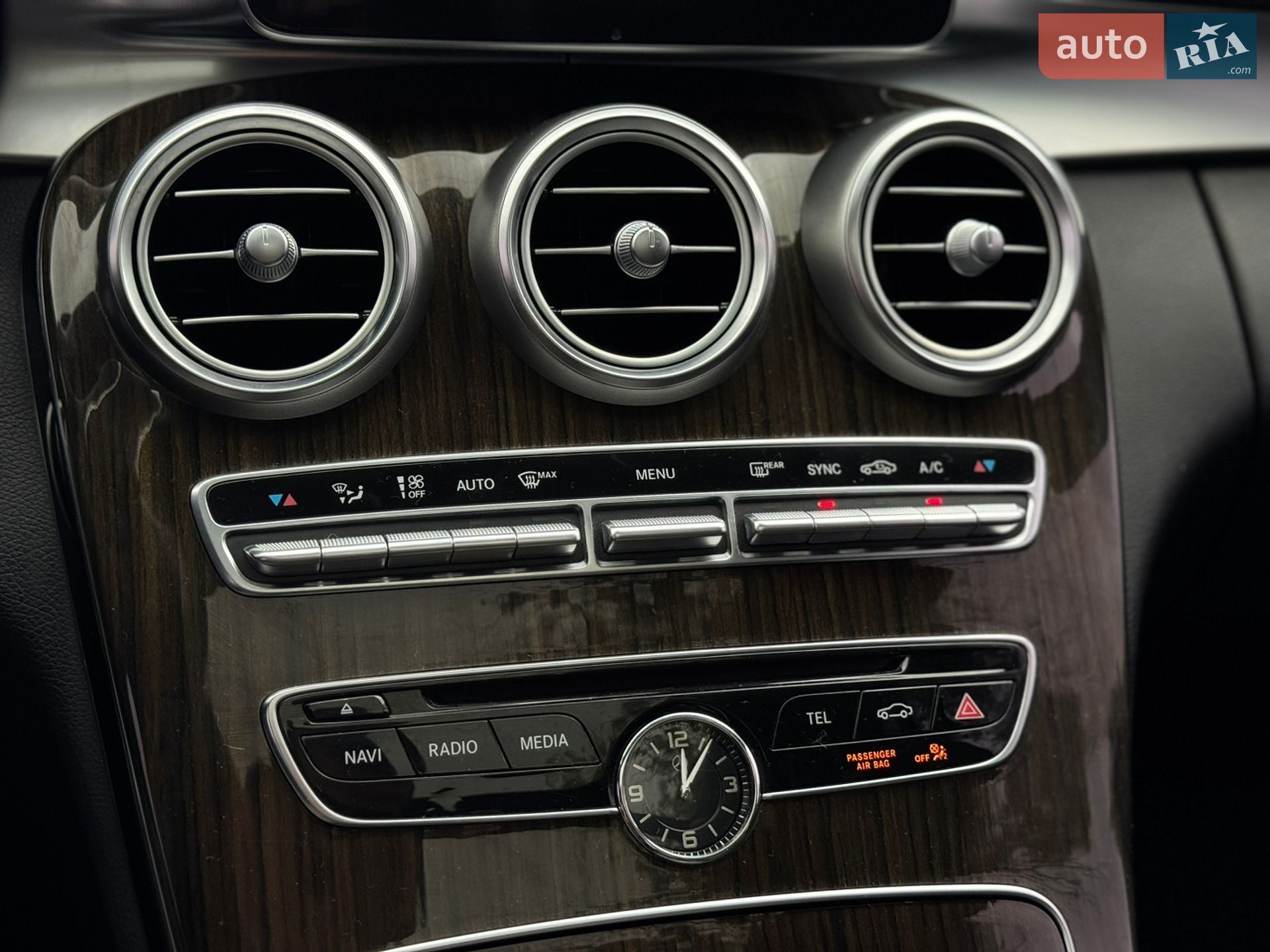 Mercedes-Benz C-Class 2017 VIN WDDWF4JB2JR349034 фото оголошення 35 з 51