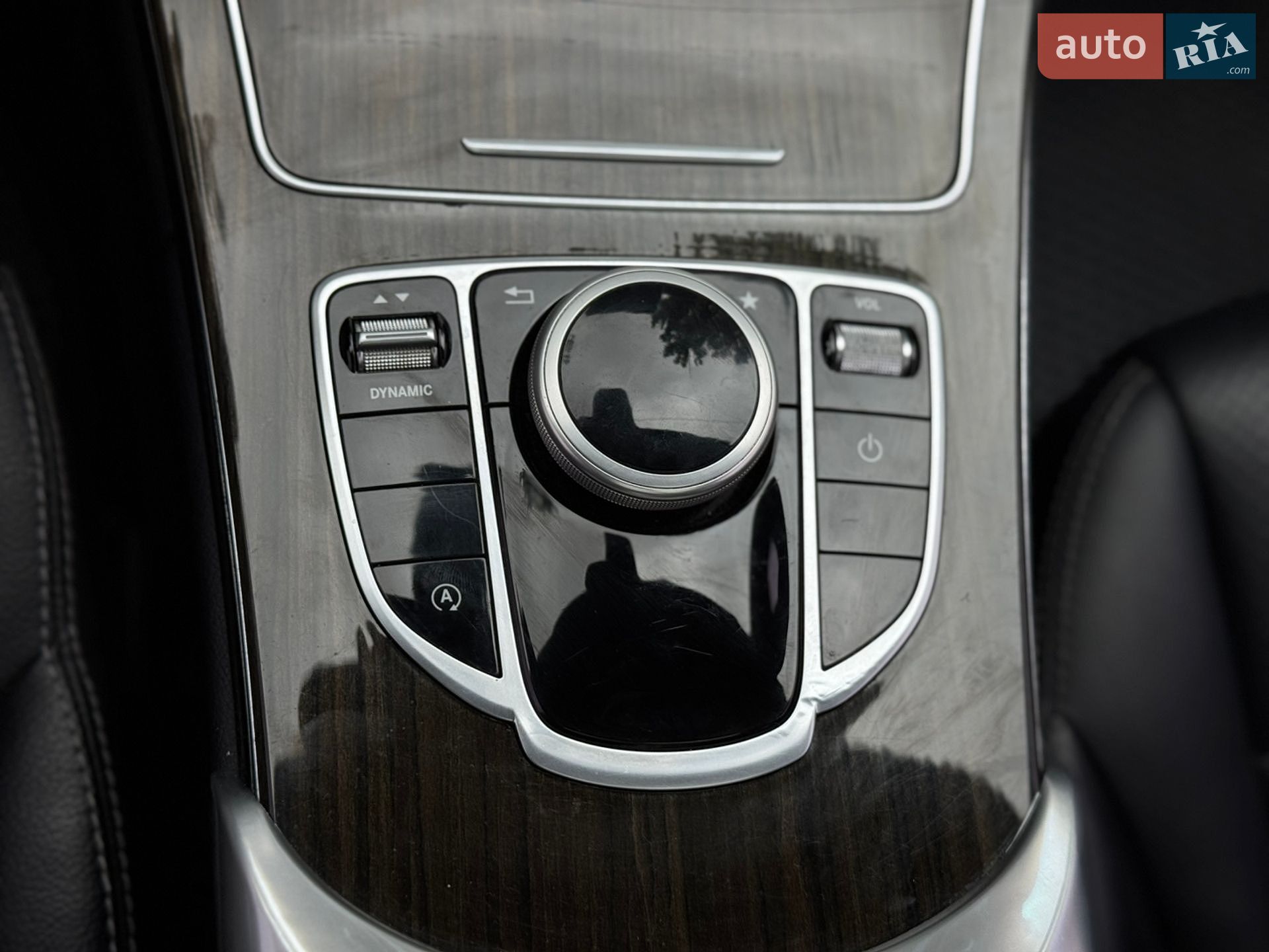 Mercedes-Benz C-Class 2017 VIN WDDWF4JB2JR349034 фото оголошення 37 з 51