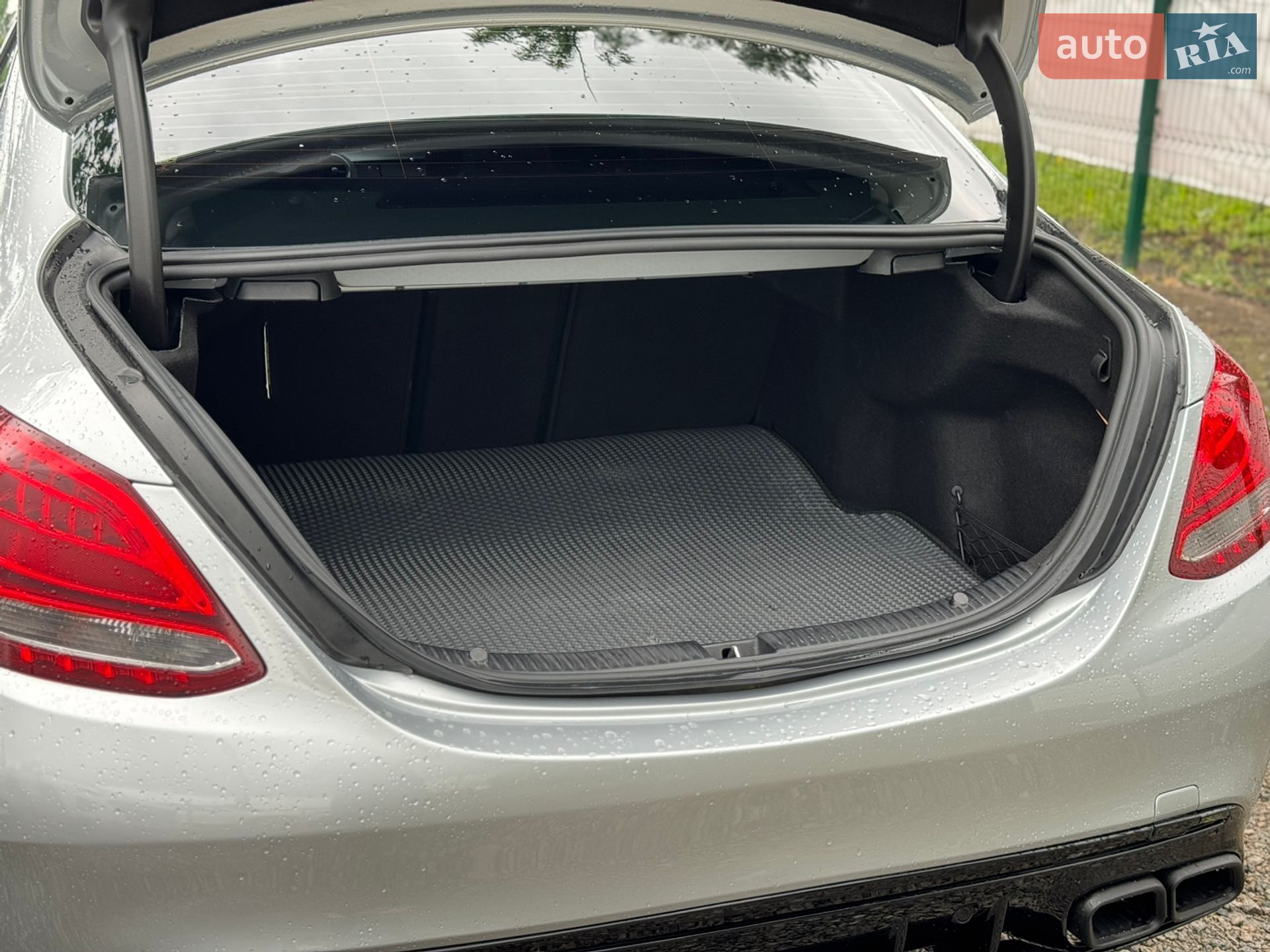 Mercedes-Benz C-Class 2017 VIN WDDWF4JB2JR349034 фото оголошення 40 з 51