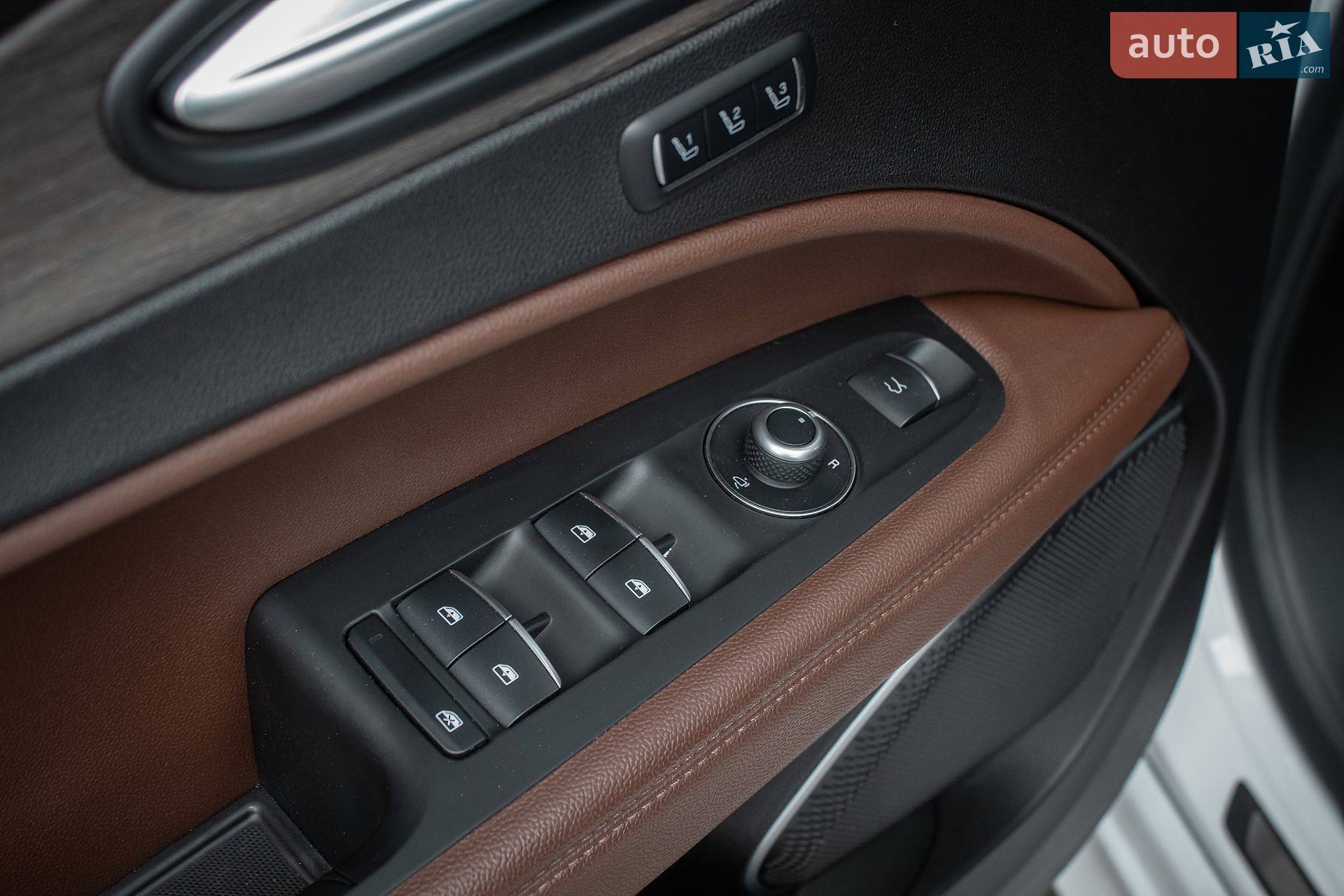 Alfa Romeo Stelvio 2021 VIN ZASPAKBN6M7D14076 фото оголошення 33 з 48