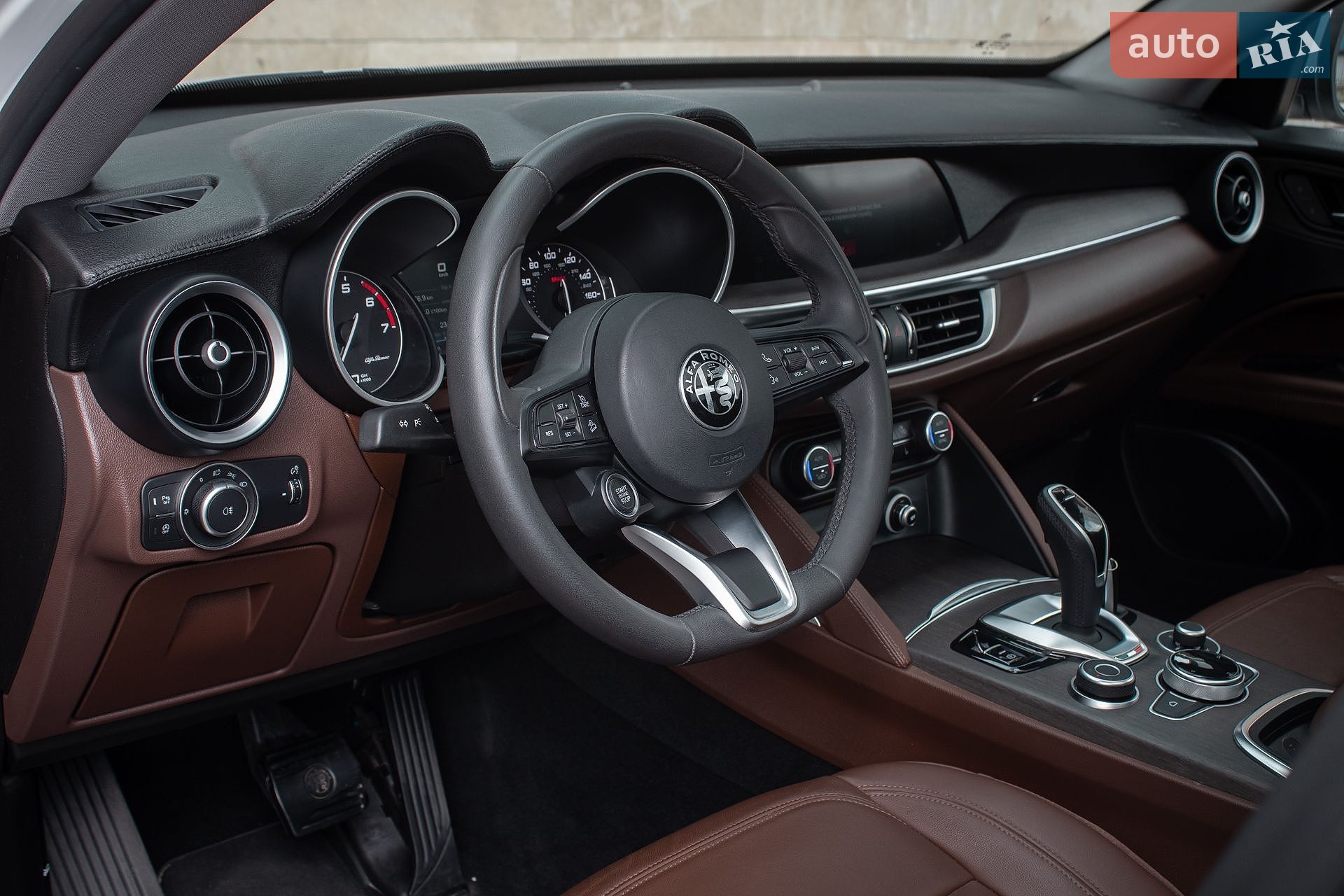Alfa Romeo Stelvio 2021 VIN ZASPAKBN6M7D14076 фото оголошення 9 з 48