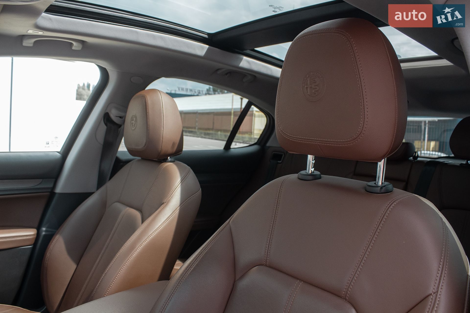 Alfa Romeo Stelvio 2021 VIN ZASPAKBN6M7D14076 фото оголошення 11 з 48