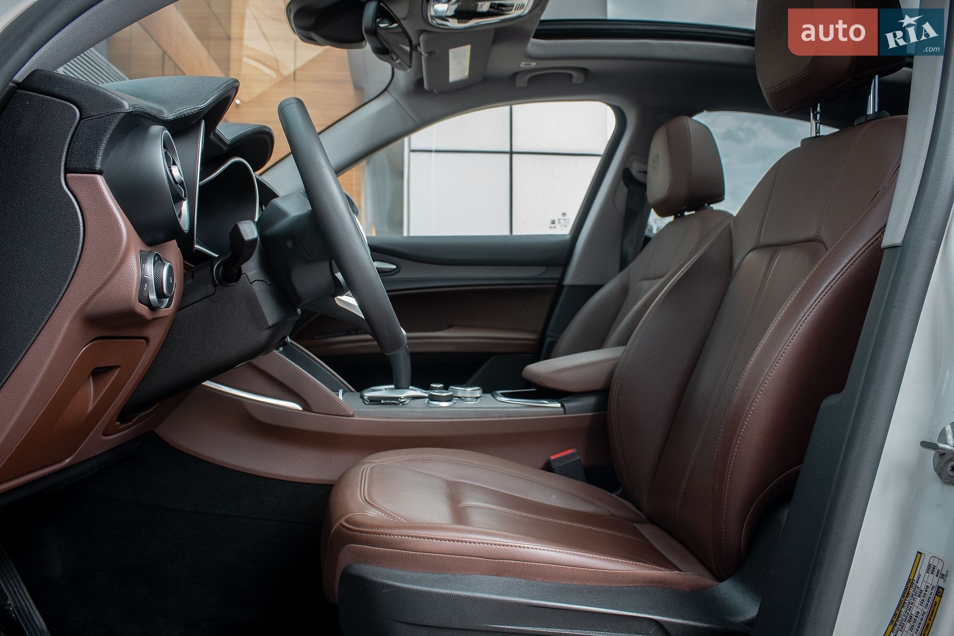 Alfa Romeo Stelvio 2021 VIN ZASPAKBN6M7D14076 фото оголошення 10 з 48