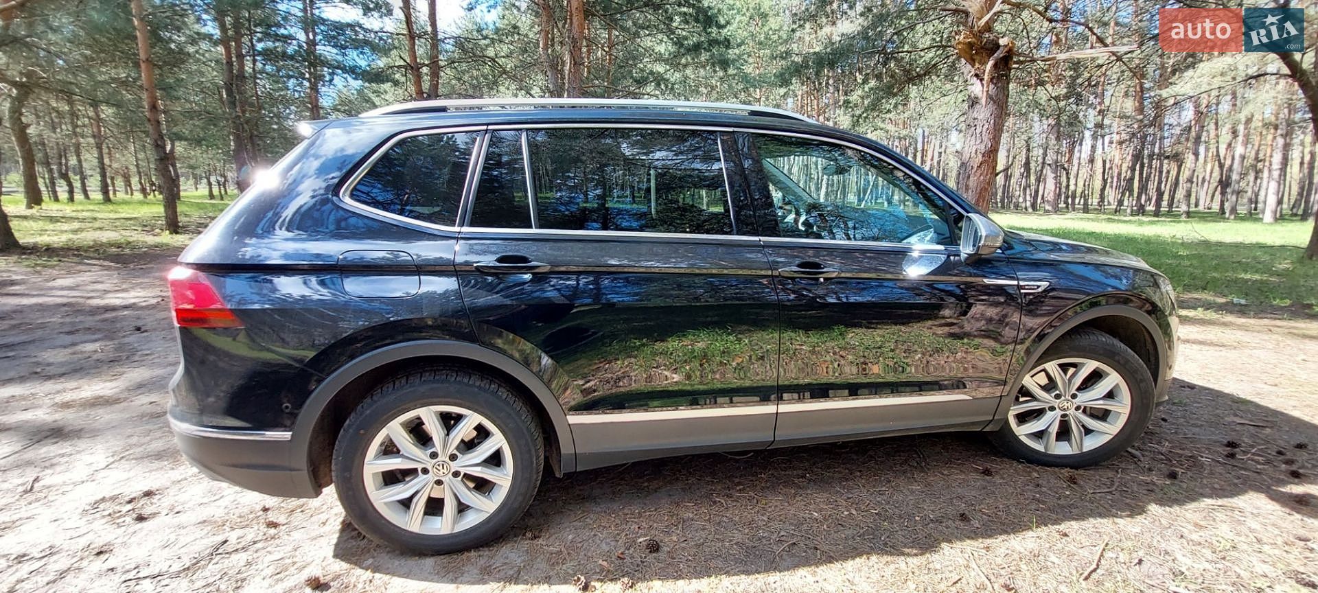 Volkswagen Tiguan Allspace 2019 VIN WVGZZZ5NZKM139608 фото оголошення 16 з 29