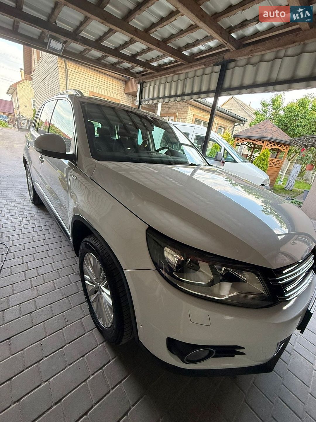 Volkswagen Tiguan 2014 VIN WVGZZZ5NZFW002210 фото оголошення 5 з 21