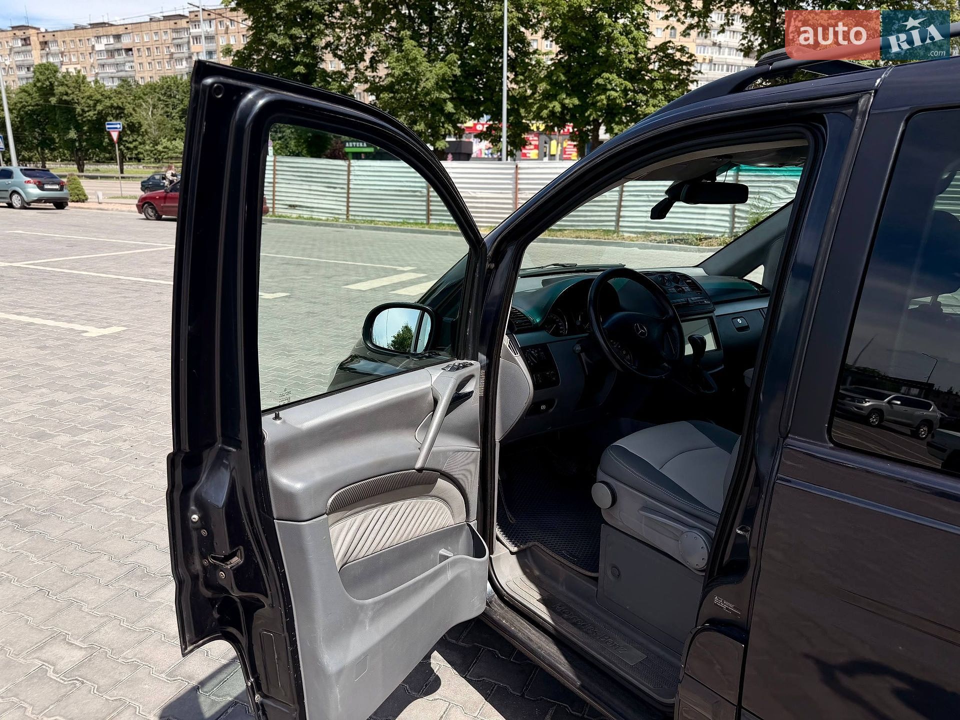 Mercedes-Benz Viano 2006 VIN WDF63981313272730 фото оголошення 9 з 23