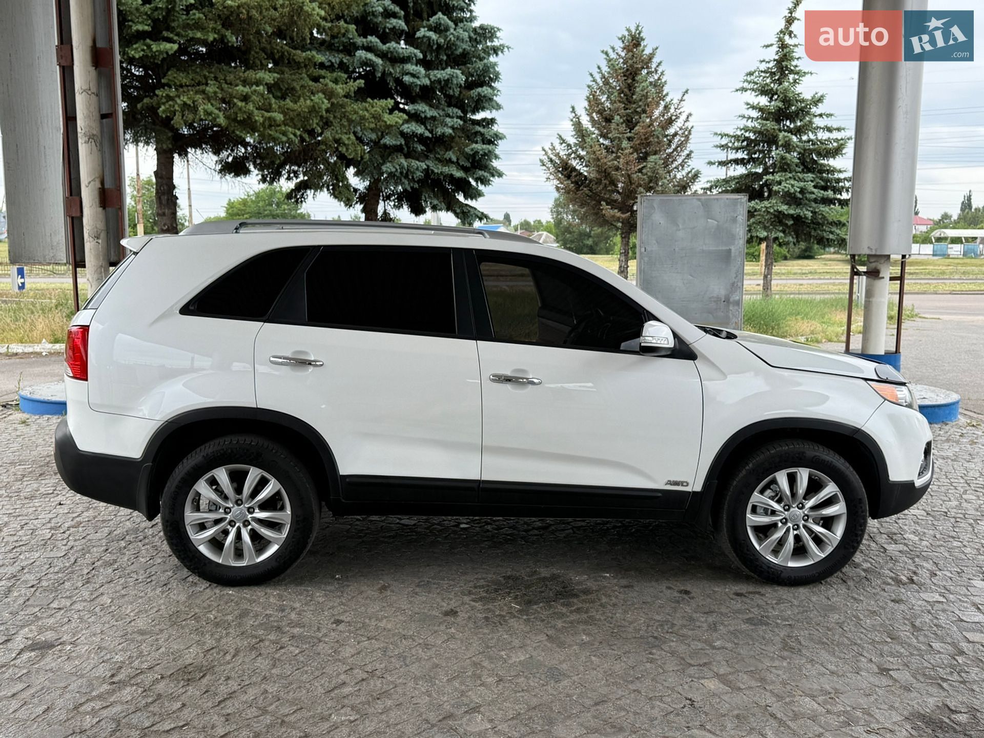 Kia Sorento 2011 VIN KNAKU814DB5154729 фото оголошення 6 з 19
