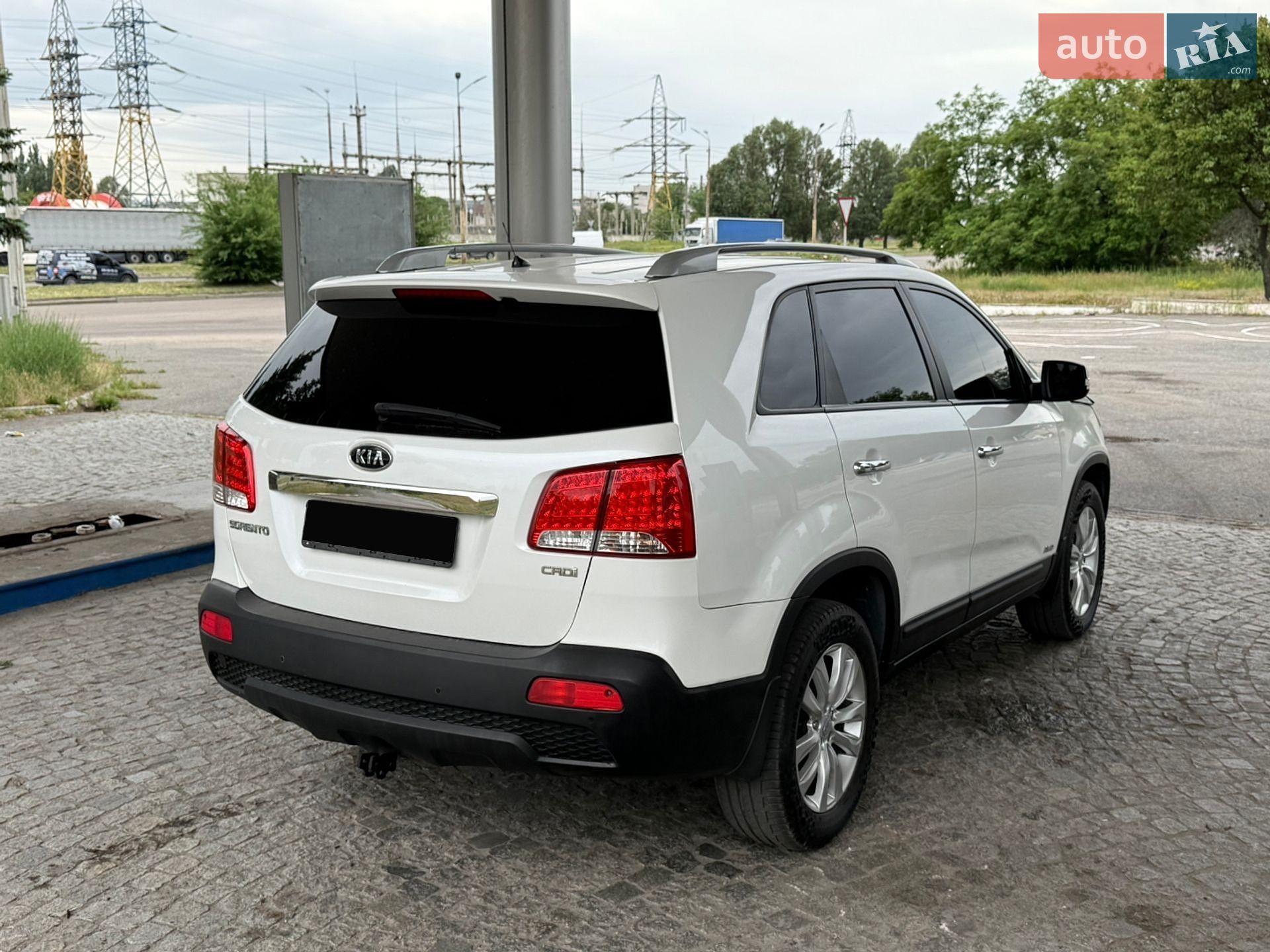 Kia Sorento 2011 VIN KNAKU814DB5154729 фото оголошення 5 з 19