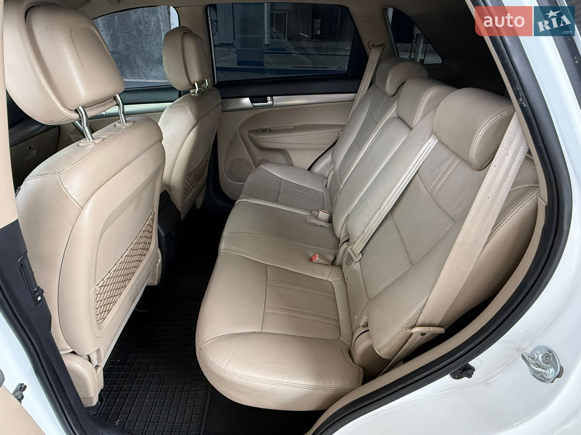 Kia Sorento 2011 VIN KNAKU814DB5154729 фото оголошення 14 з 19
