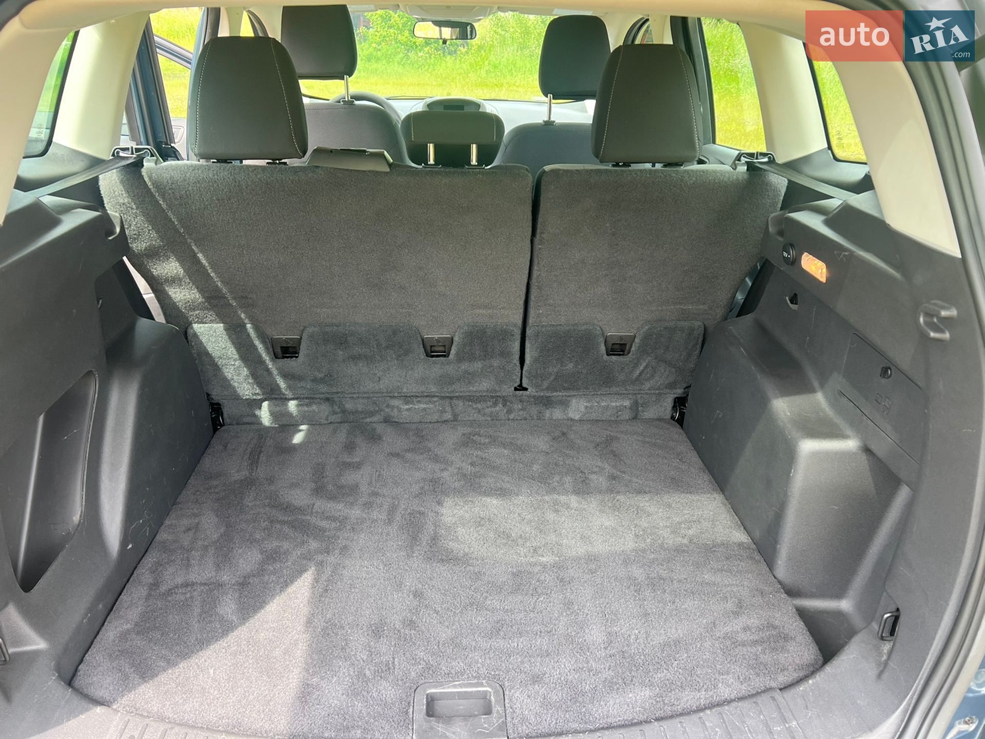 Ford Escape 2019 VIN 1FMCU0F79KUB20022 фото оголошення 16 з 20
