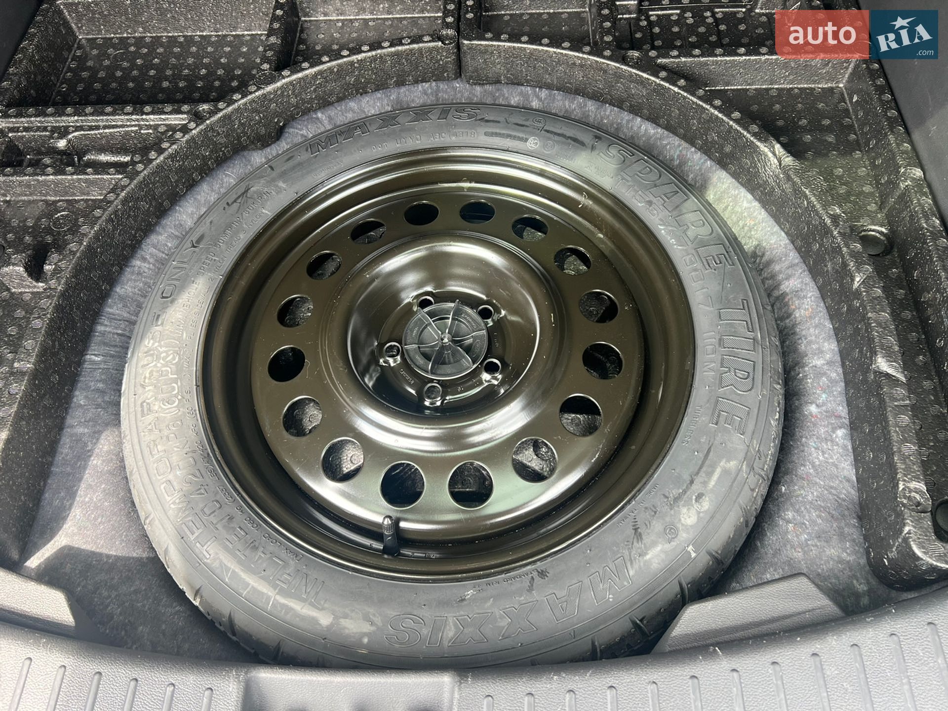 Ford Escape 2019 VIN 1FMCU0F79KUB20022 фото оголошення 18 з 20