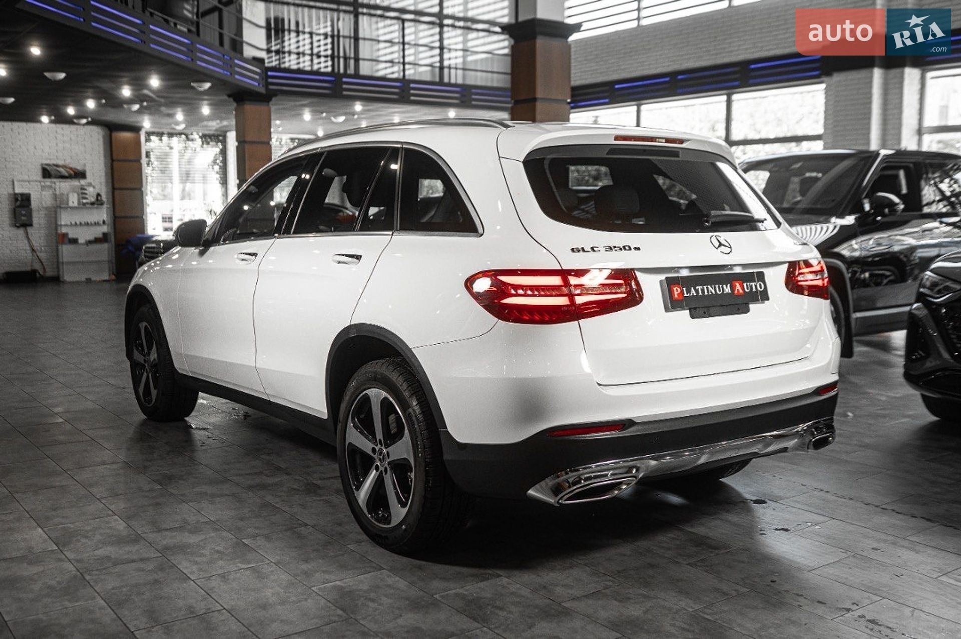 Mercedes-Benz GLC-Class 2018 VIN WDC0G5EB4KF575392 фото оголошення 22 з 55