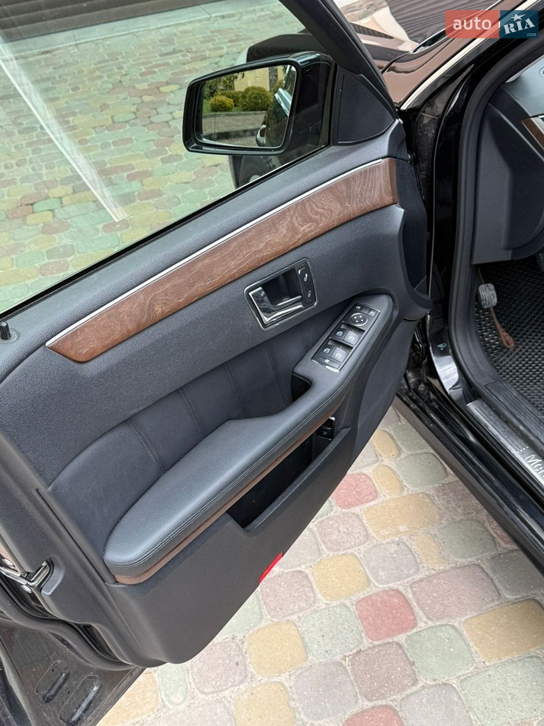 Mercedes-Benz E-Class 2009 VIN WDD2120051A074204 фото оголошення 11 з 15