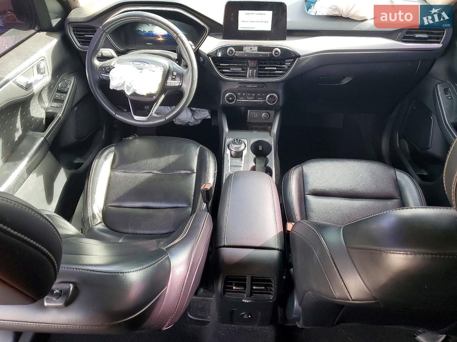 Ford Escape 2020 VIN 1FMCU0BZ2LUC00447 фото оголошення 8 з 13