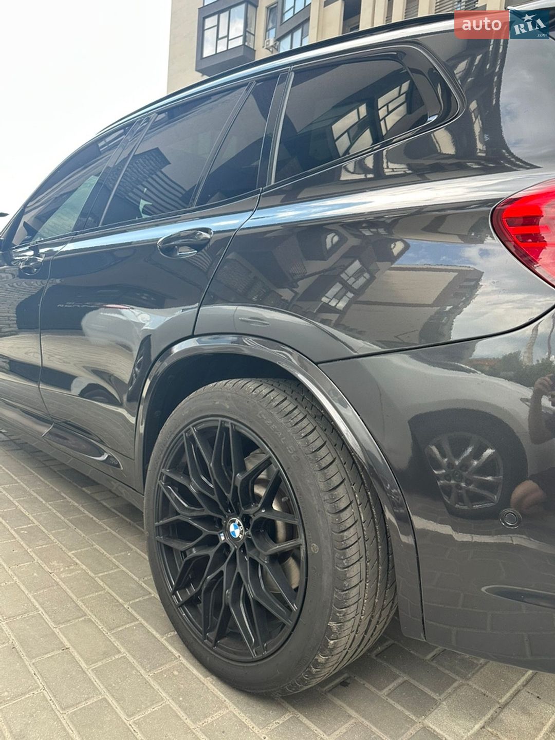BMW X3 2019 VIN 5UXTS3C5XK0Z07596 фото оголошення 18 з 38