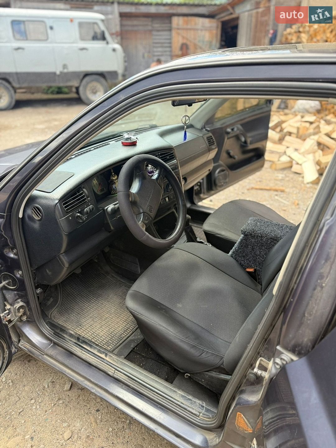 Volkswagen Golf 1995 VIN WVWZZZ1HZSW316389 фото оголошення 10 з 14