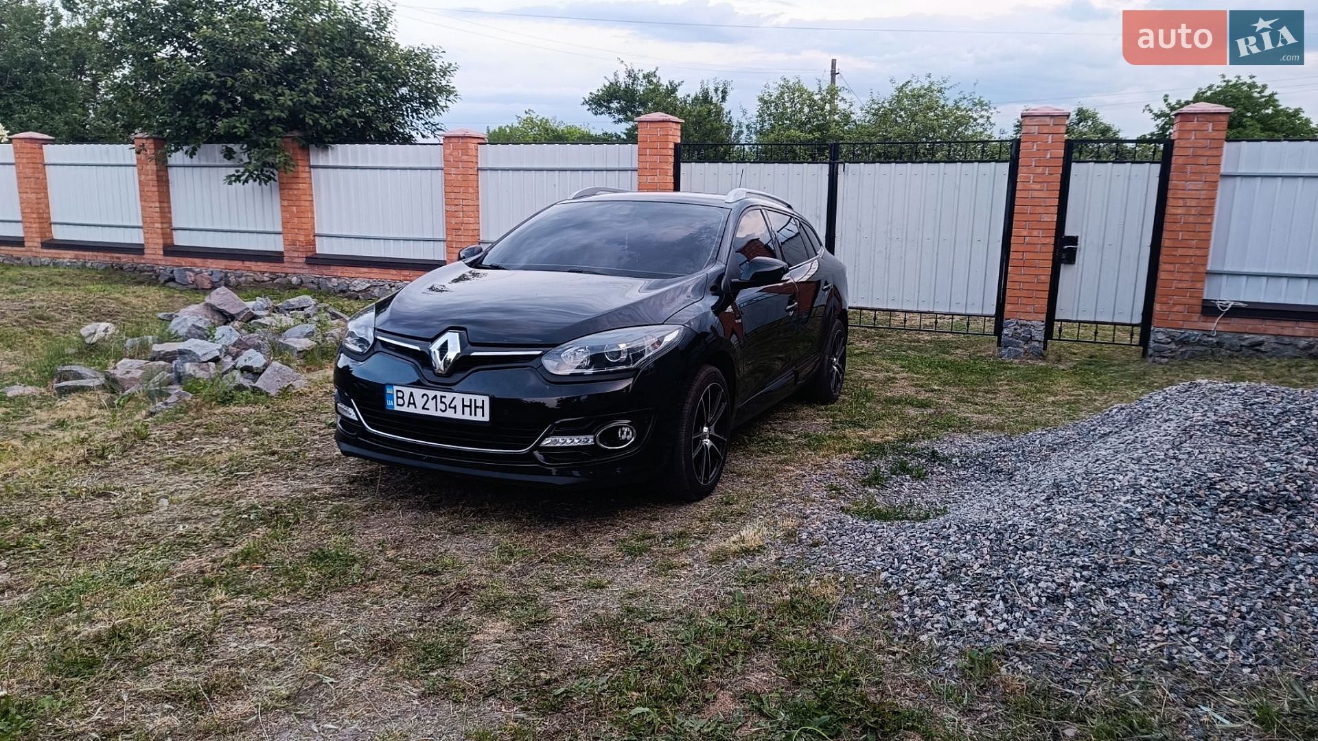 Renault Megane 2016 VIN VF1KZ030H55338143 фото оголошення 2 з 11