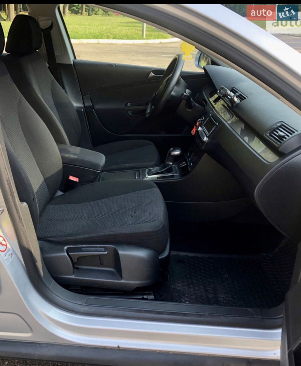 Volkswagen Passat 2009 VIN WVWZZZ3CZAE046061 фото оголошення 14 з 17