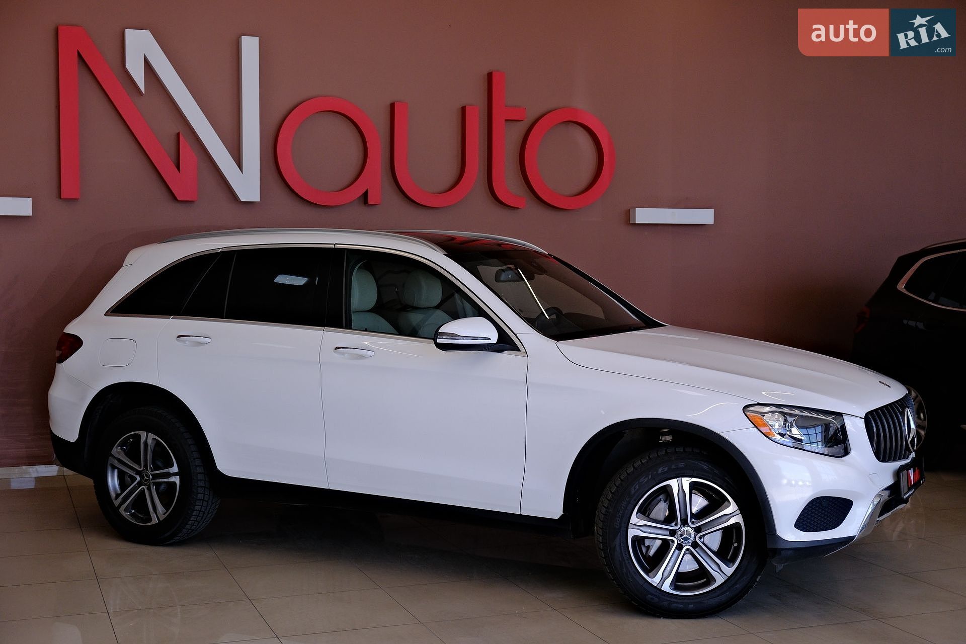 Mercedes-Benz GLC-Class 2018 VIN WDC0G4KB9JV075831 фото оголошення 6 з 39