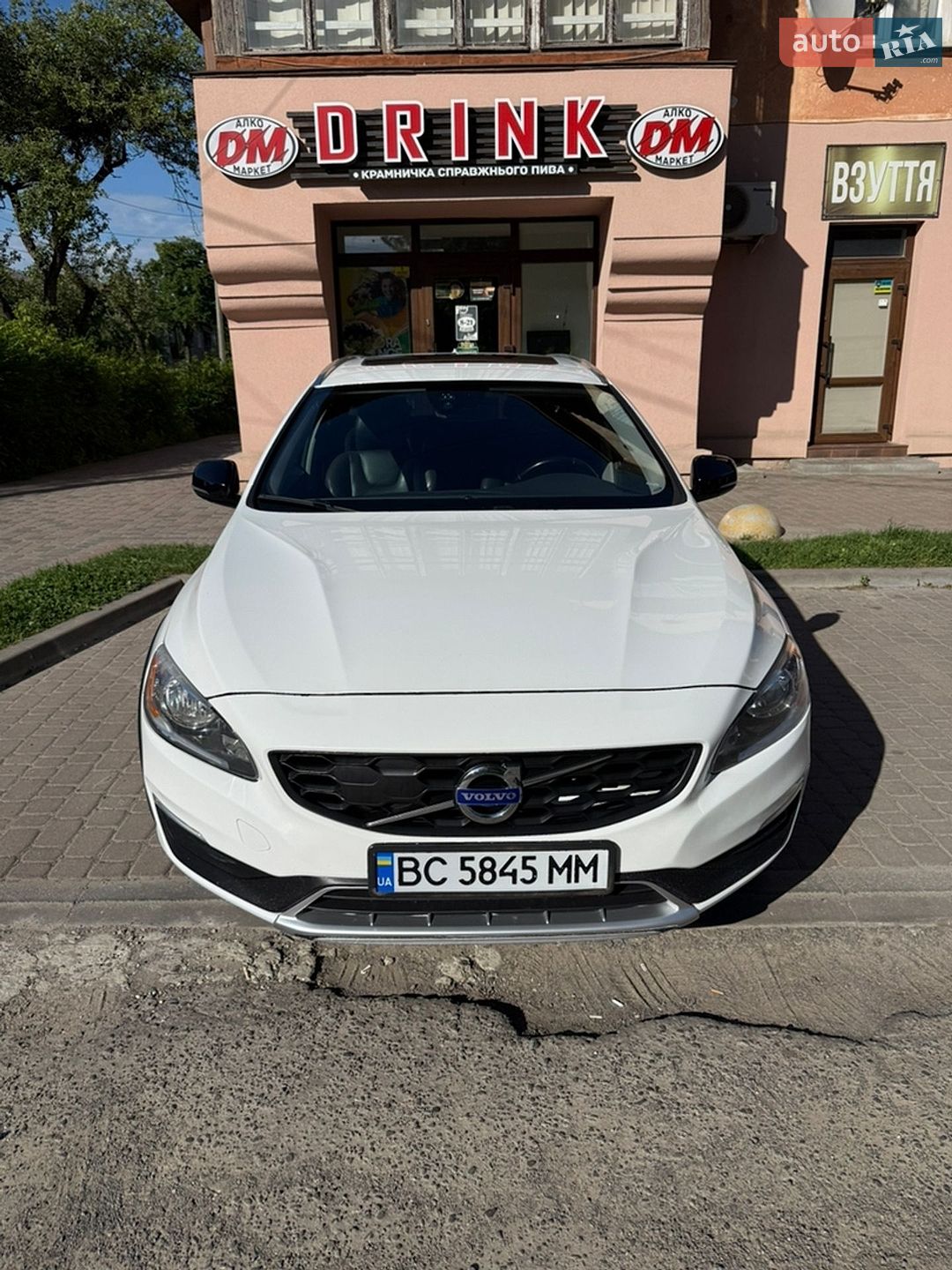 Volvo V60 2015 VIN YV4612HK6G1003270 фото оголошення 3 з 13