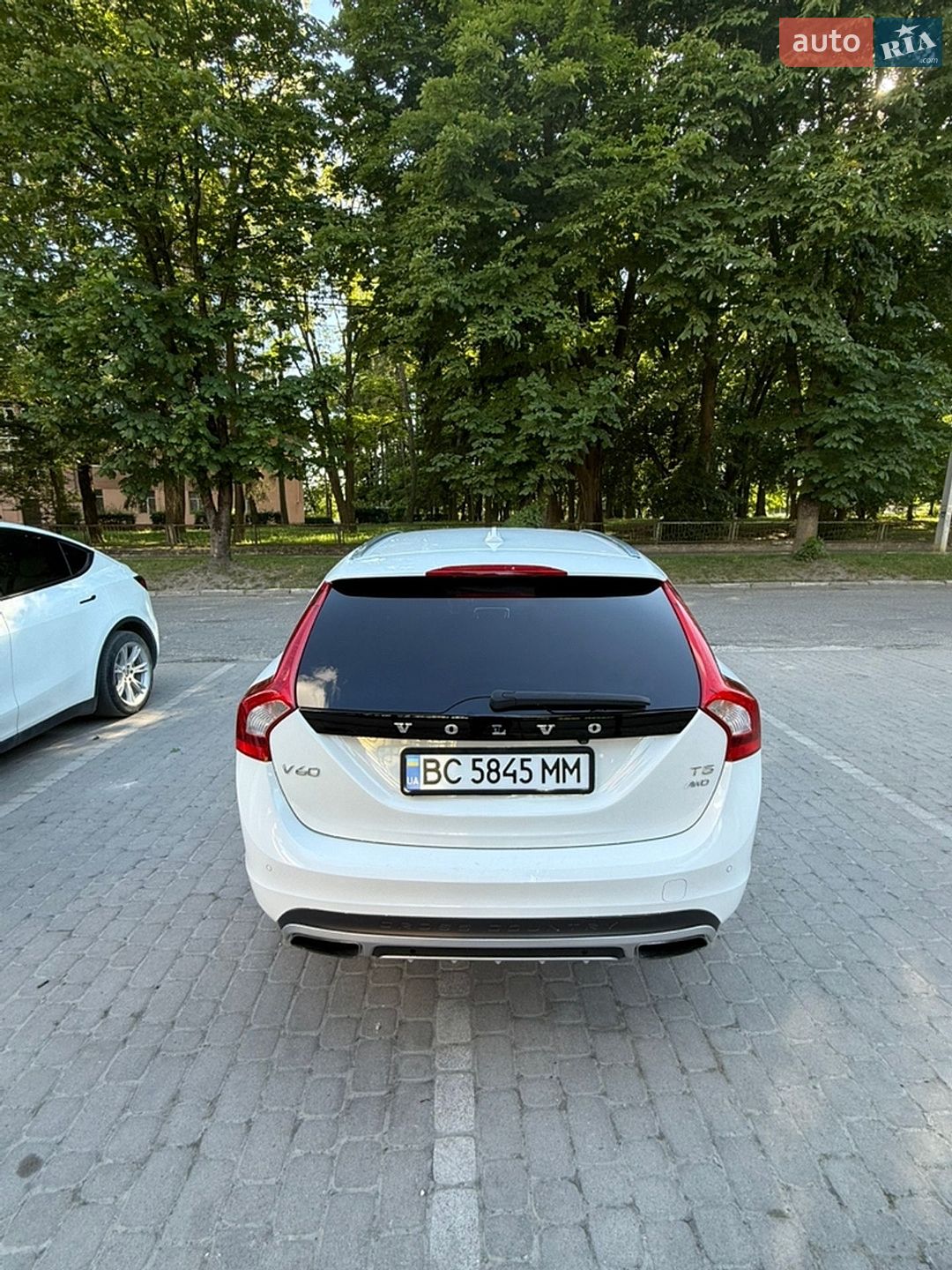 Volvo V60 2015 VIN YV4612HK6G1003270 фото оголошення 5 з 13