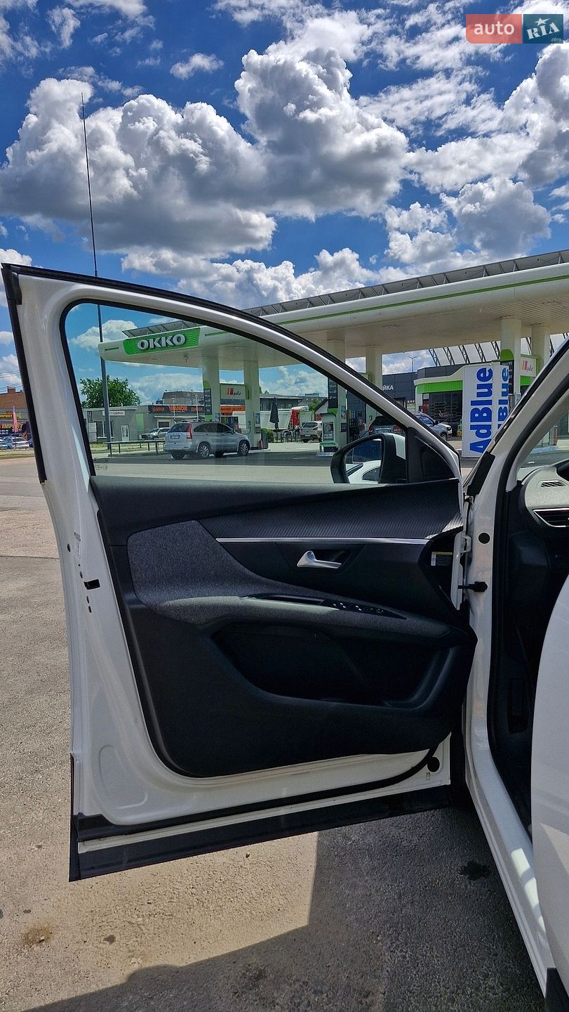 Peugeot 3008 2017 VIN VF3MRHNYWHS200112 фото оголошення 31 з 50