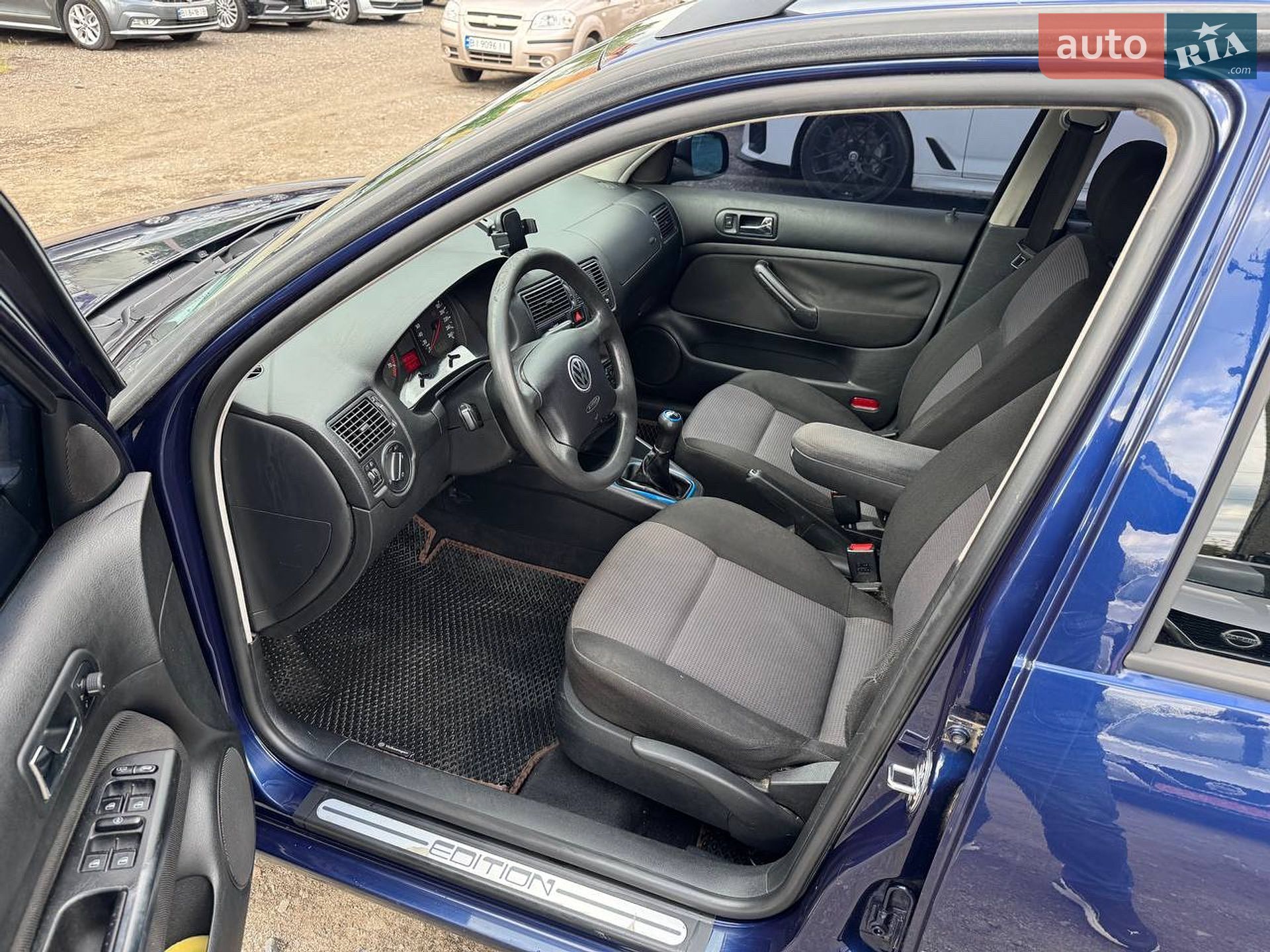 Volkswagen Golf 2000 VIN WVWZZZ1JZ1W295947 фото оголошення 6 з 9