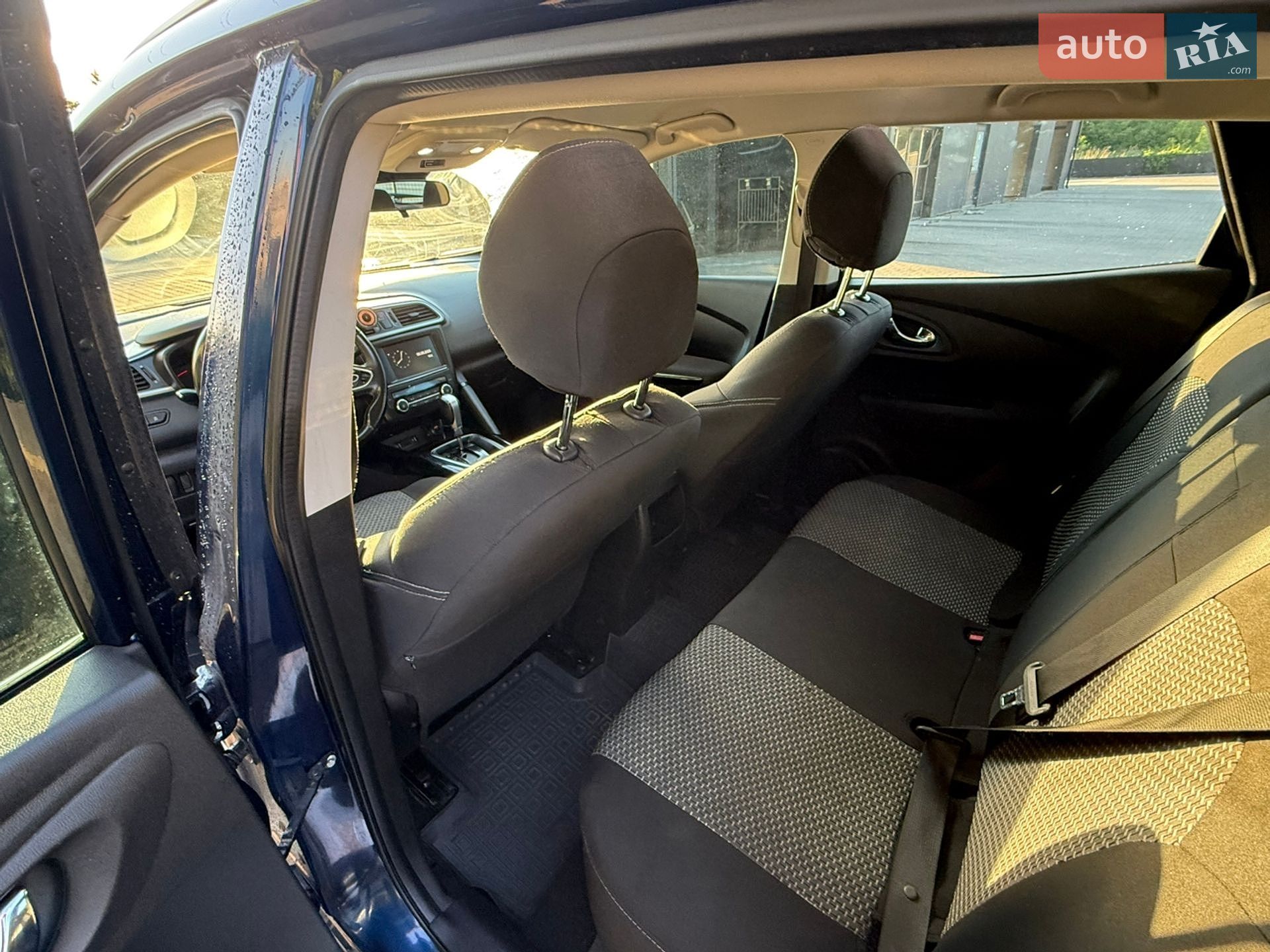 Renault Kadjar 2017 VIN VF1RFE00657812452 фото оголошення 5 з 12