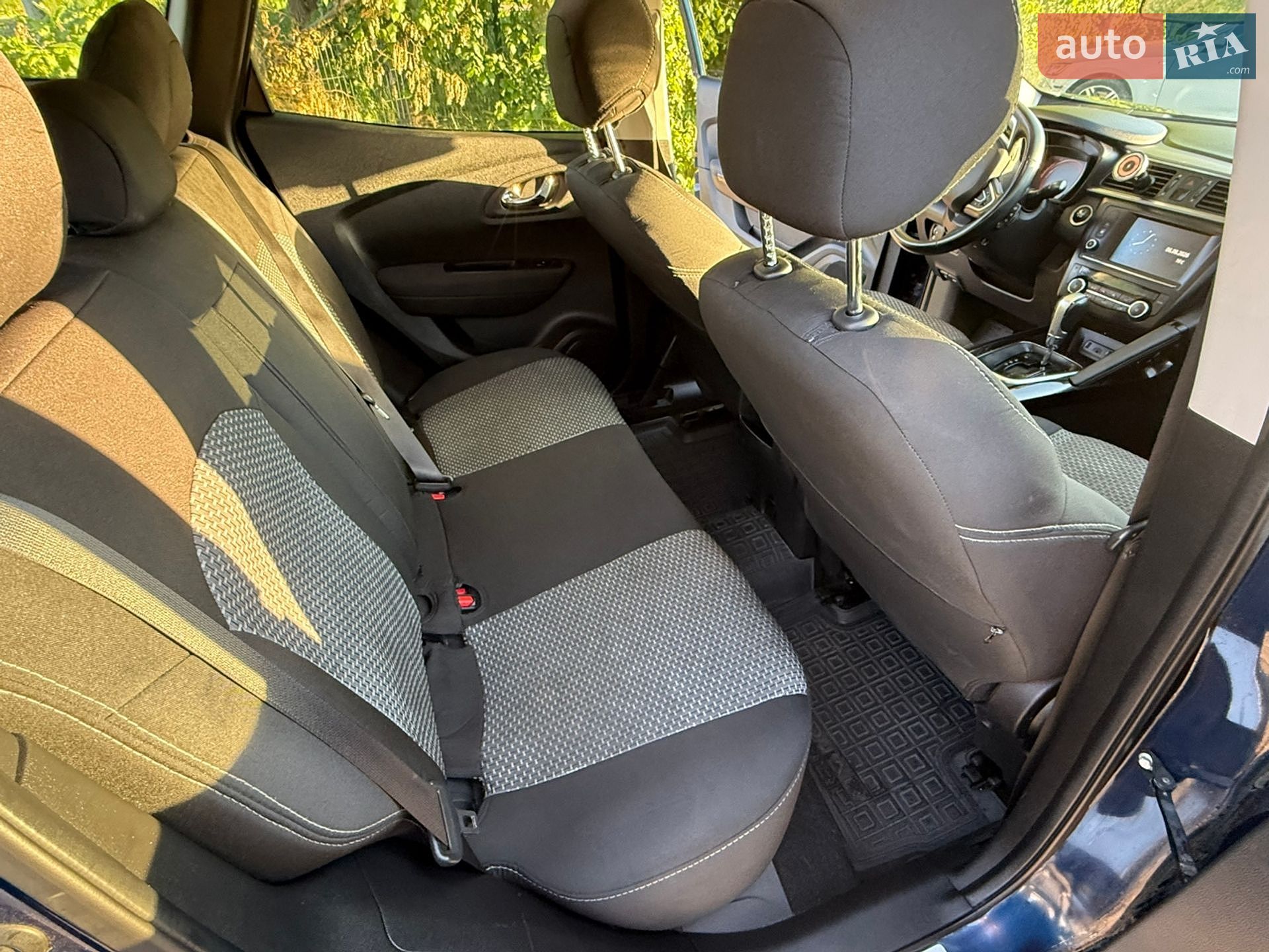 Renault Kadjar 2017 VIN VF1RFE00657812452 фото оголошення 8 з 12