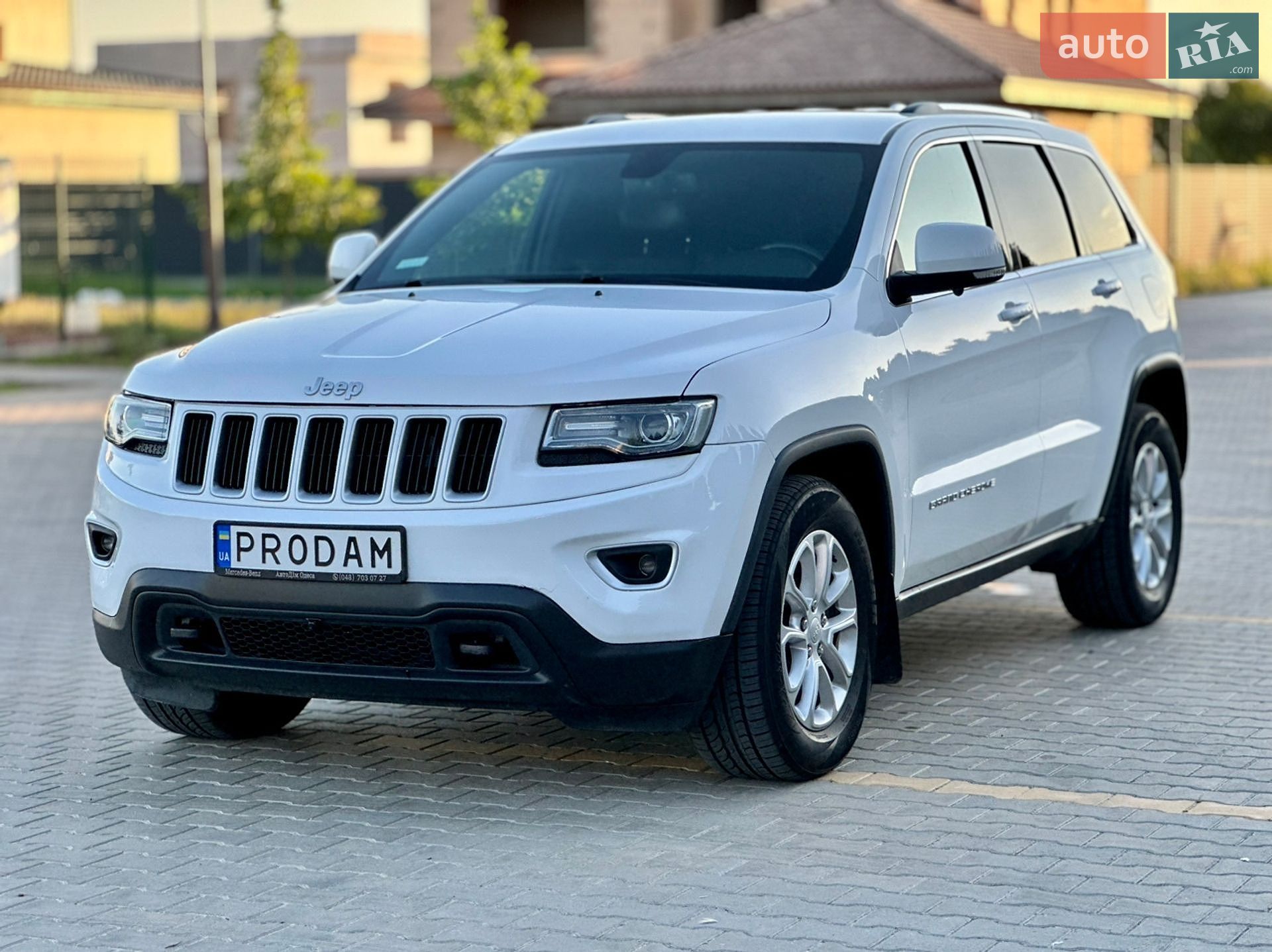 Jeep Grand Cherokee 2013 VIN 1C4RJFAM1EC212985 фото оголошення 3 з 59