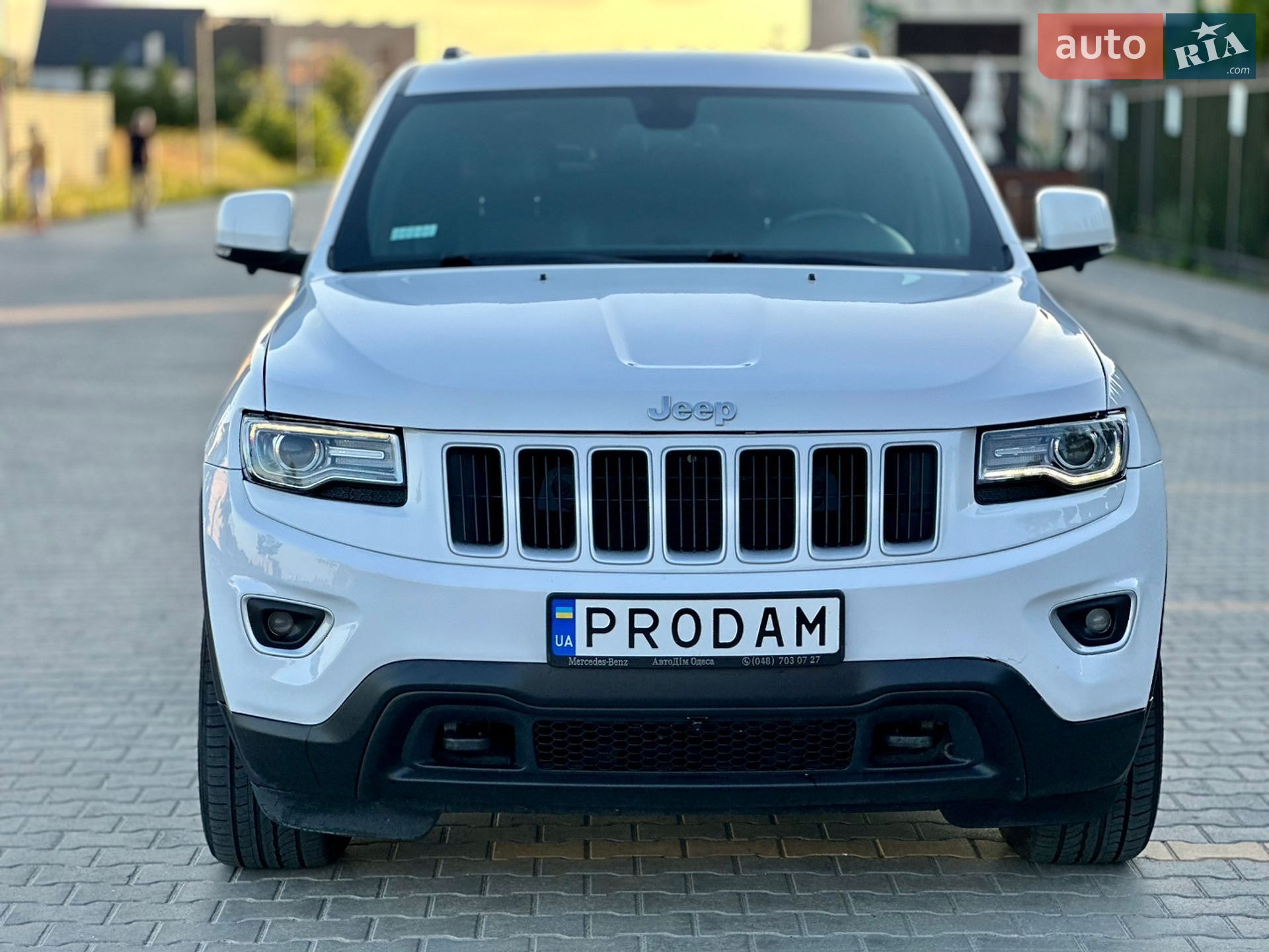 Jeep Grand Cherokee 2013 VIN 1C4RJFAM1EC212985 фото оголошення 5 з 59