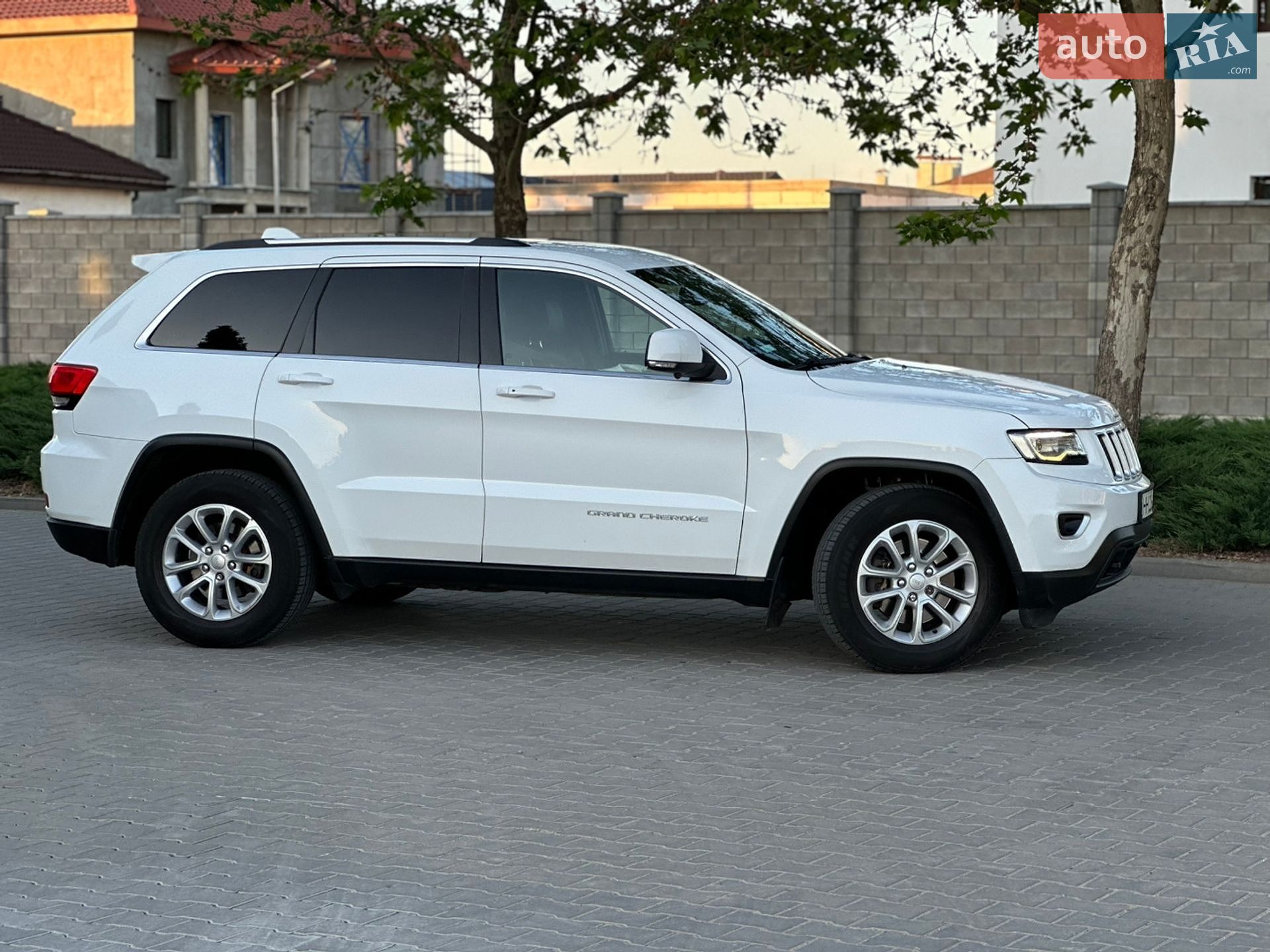 Jeep Grand Cherokee 2013 VIN 1C4RJFAM1EC212985 фото оголошення 11 з 59