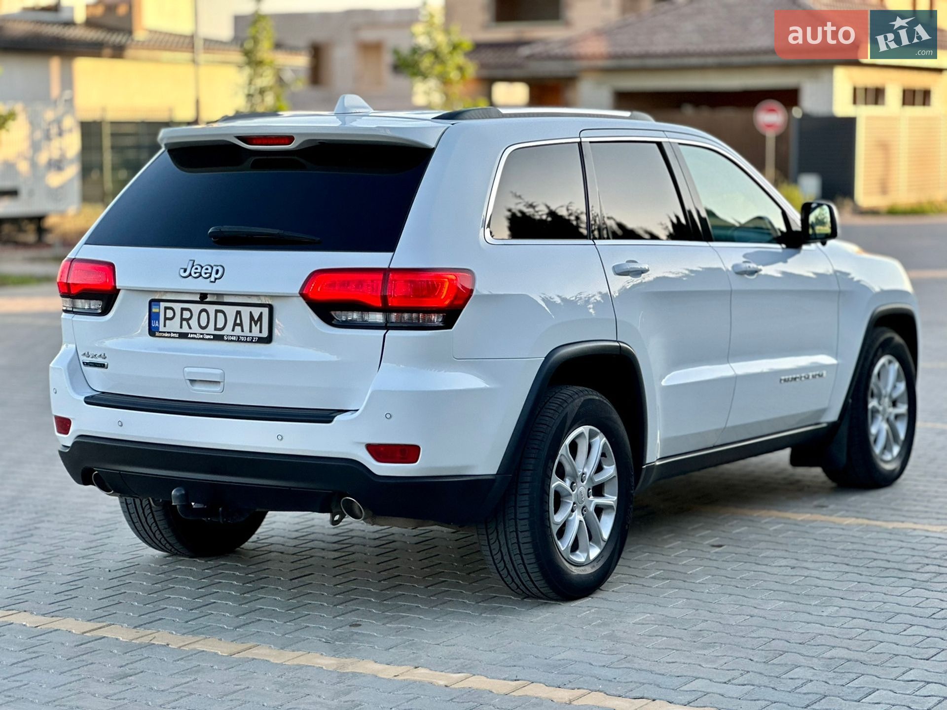 Jeep Grand Cherokee 2013 VIN 1C4RJFAM1EC212985 фото оголошення 8 з 59