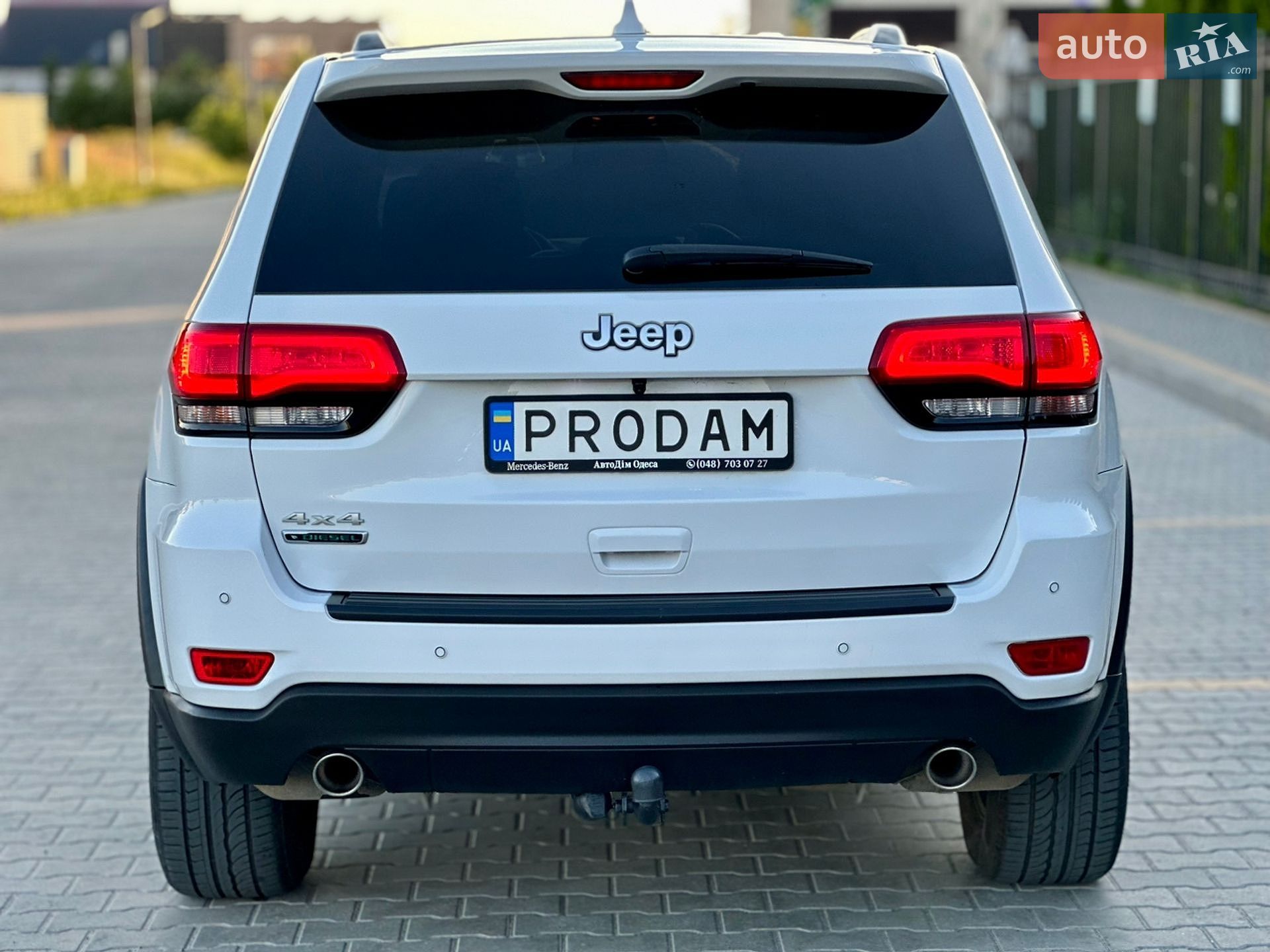 Jeep Grand Cherokee 2013 VIN 1C4RJFAM1EC212985 фото оголошення 10 з 59