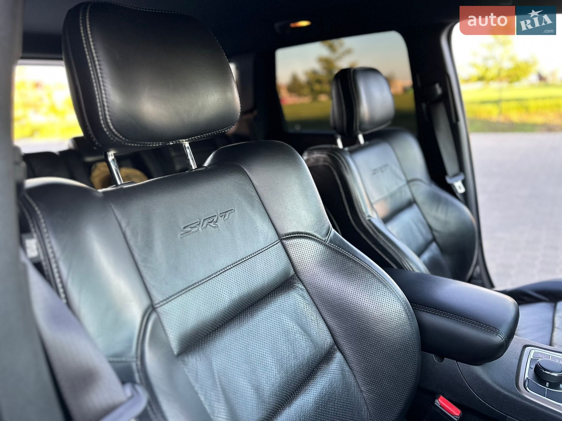 Jeep Grand Cherokee 2013 VIN 1C4RJFAM1EC212985 фото оголошення 18 з 59