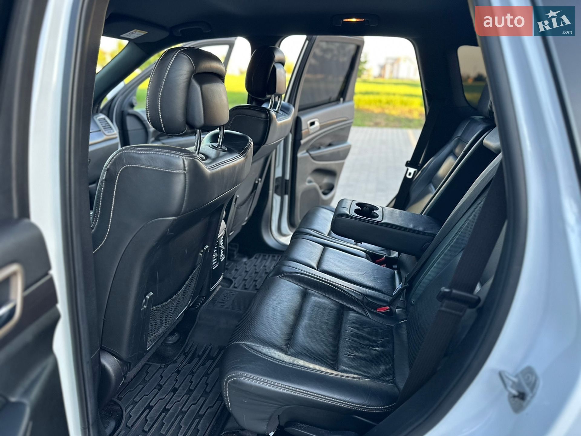 Jeep Grand Cherokee 2013 VIN 1C4RJFAM1EC212985 фото оголошення 19 з 59