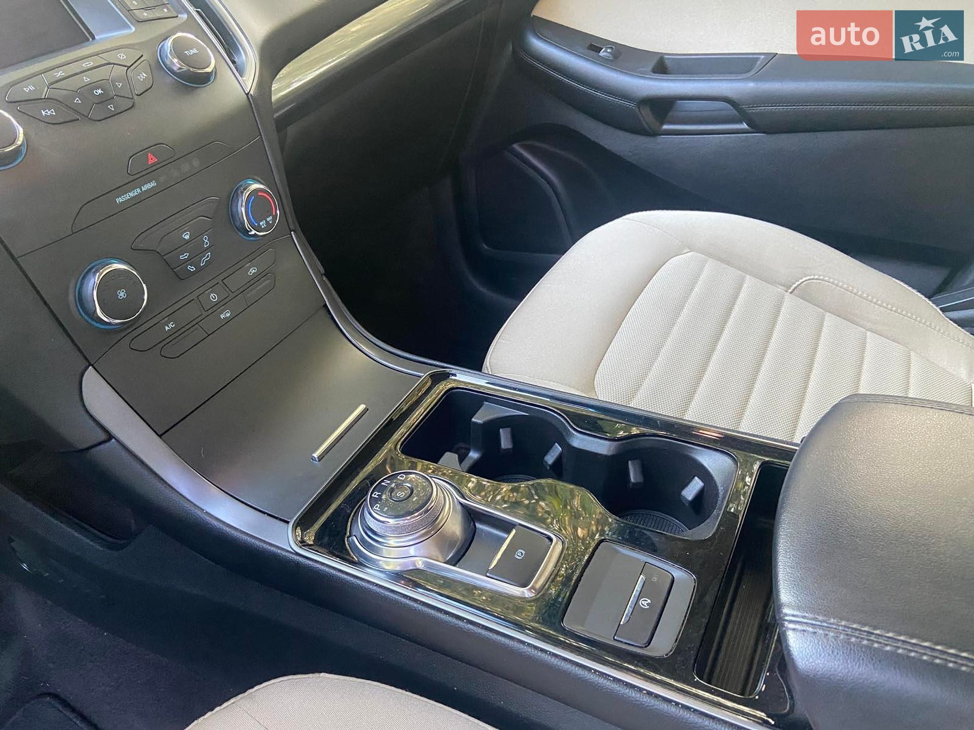 Ford Edge 2019 VIN 2FMPK3G99KBC27991 фото оголошення 42 з 82