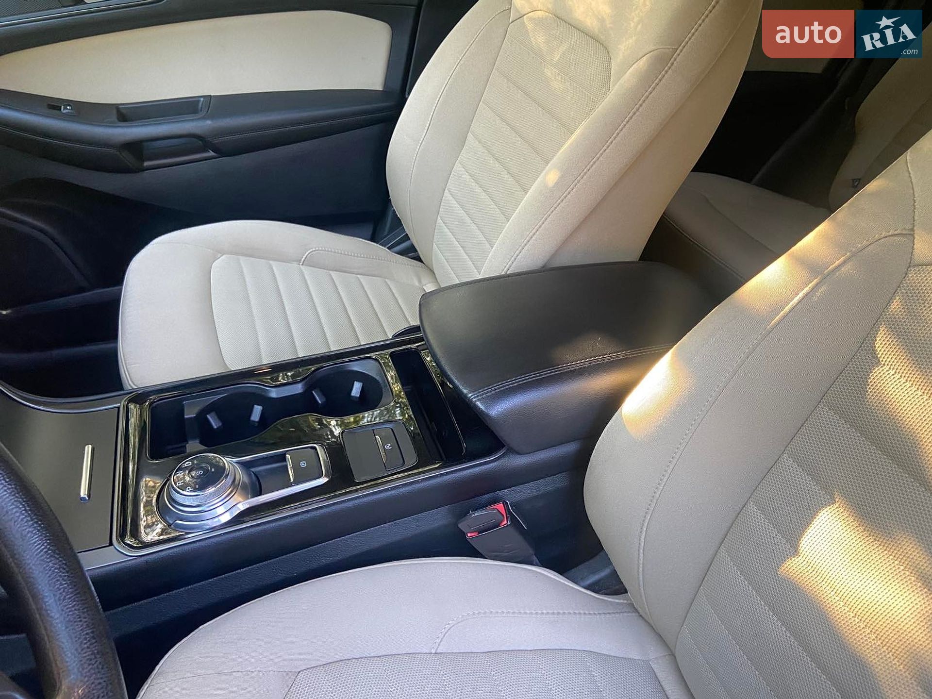 Ford Edge 2019 VIN 2FMPK3G99KBC27991 фото оголошення 49 з 82