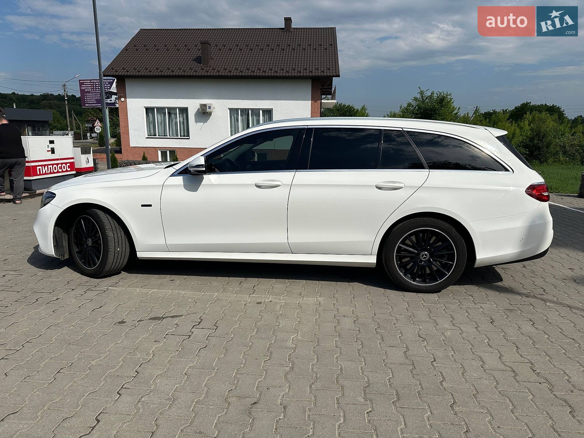 Mercedes-Benz E-Class 2019 VIN WDD2132161A724064 фото оголошення 9 з 21