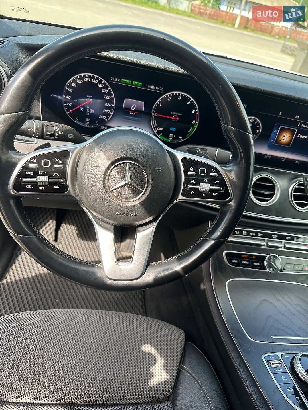 Mercedes-Benz E-Class 2019 VIN WDD2132161A724064 фото оголошення 16 з 21